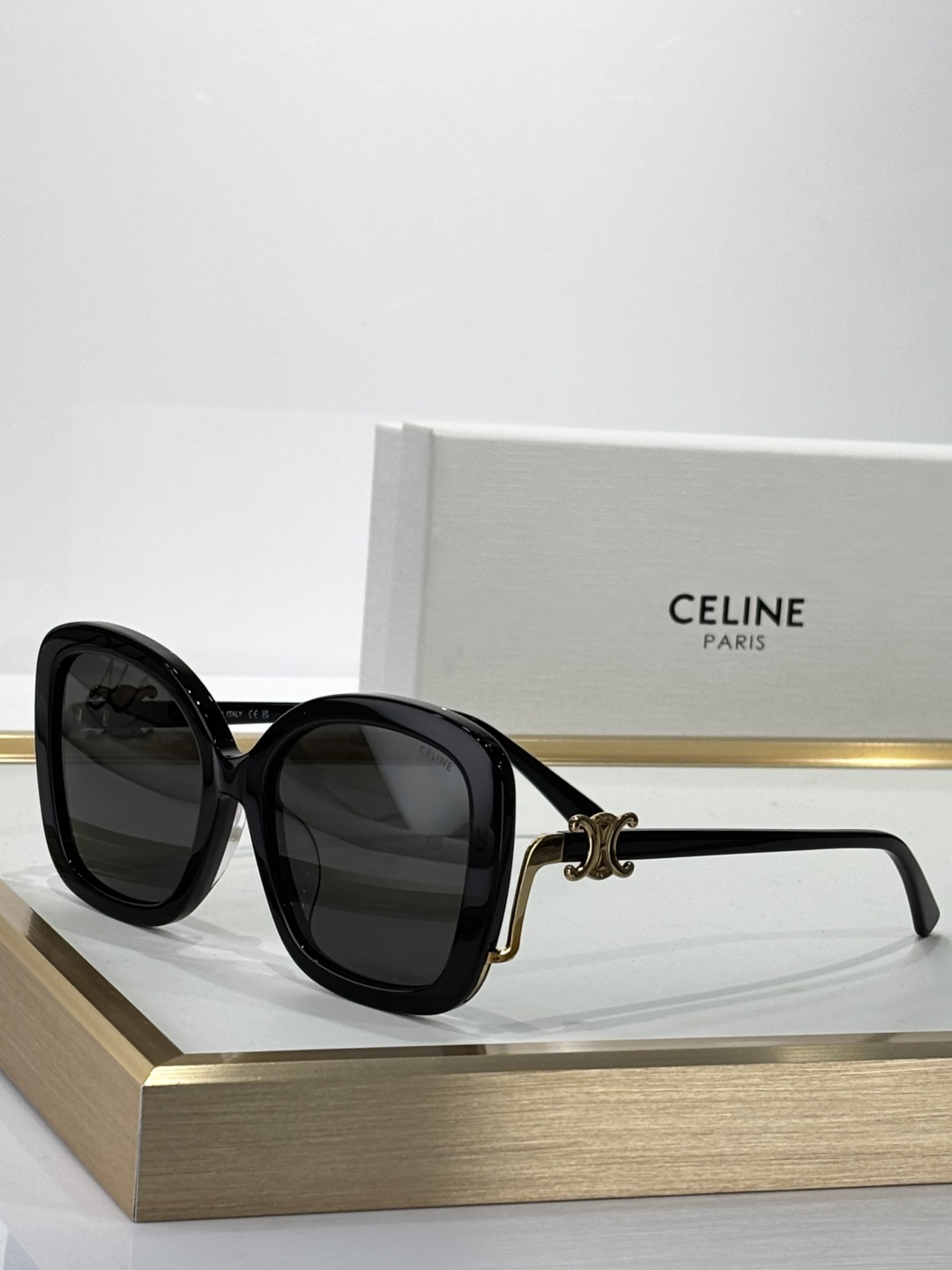 。CELIN*
MODEL：CL40378U
SIZE：53口18-145
