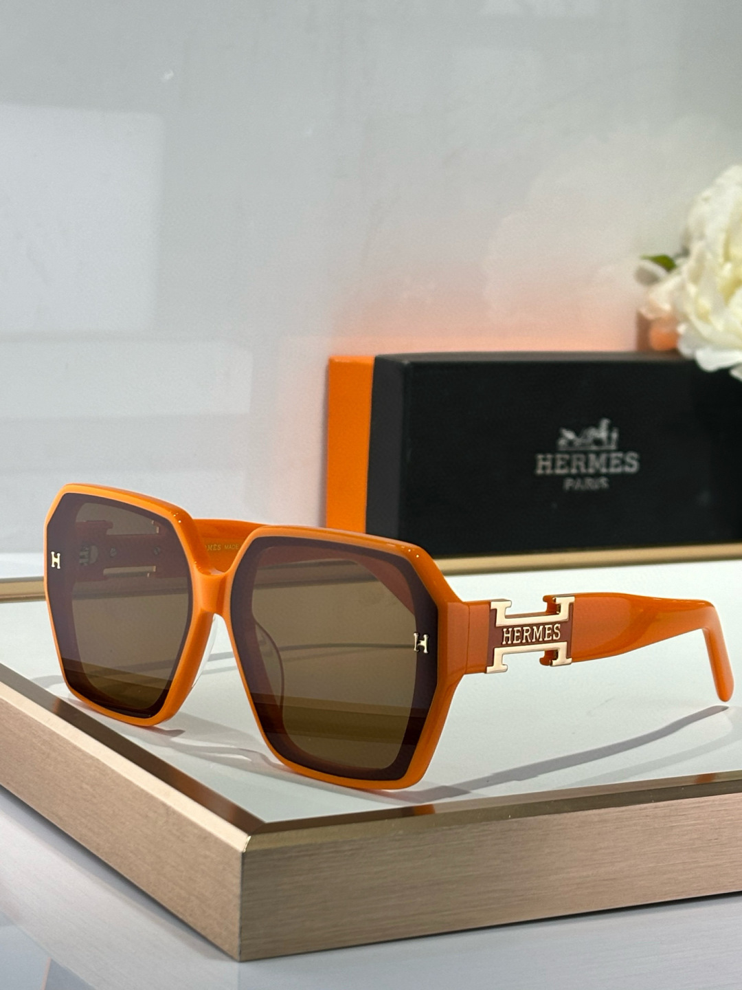  HERMES
经典款
MOD：HS1906
size：56-20-145
