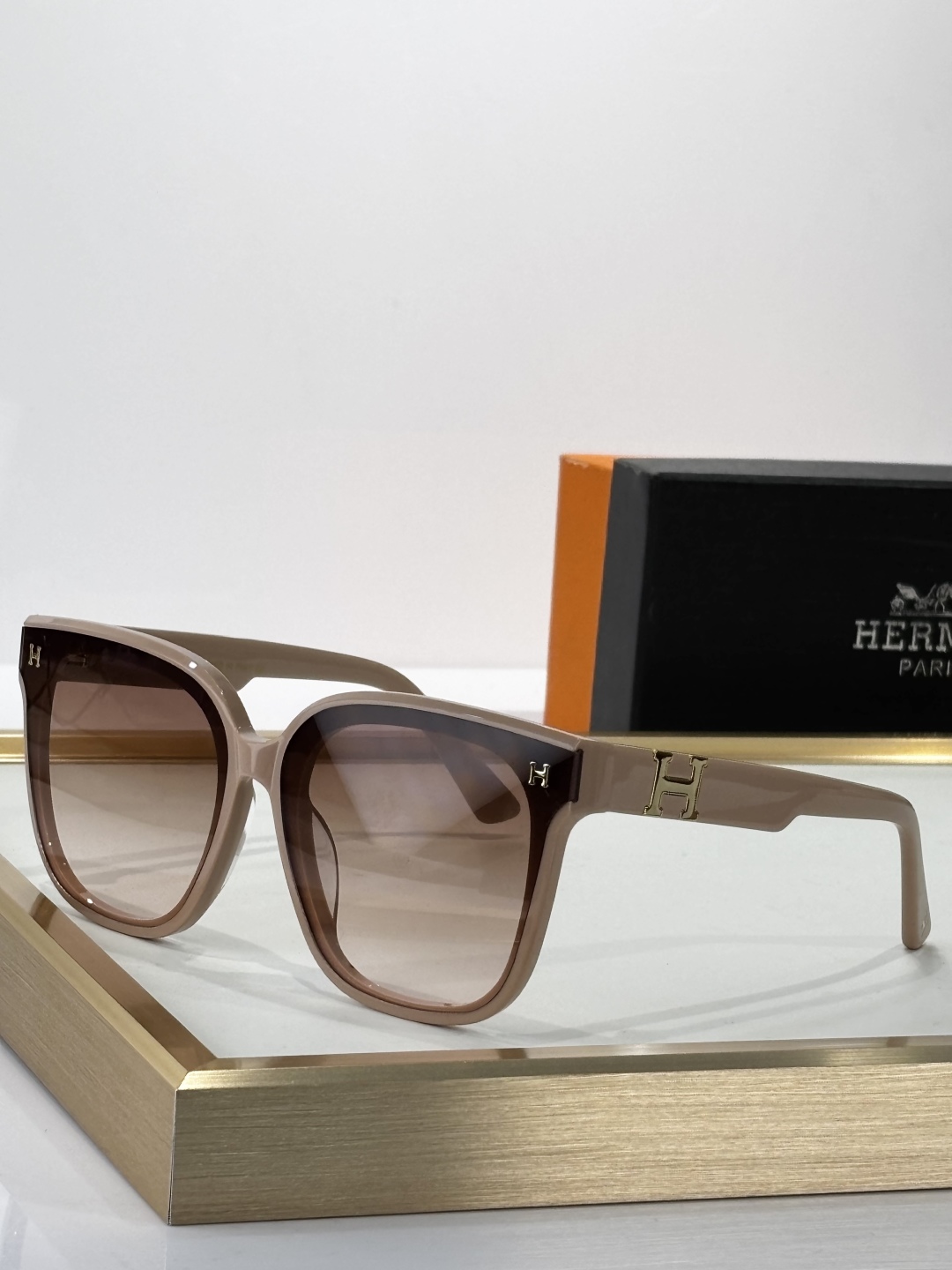  HERMES 
New design 
MOD：PJ1905
size：65-14-147

