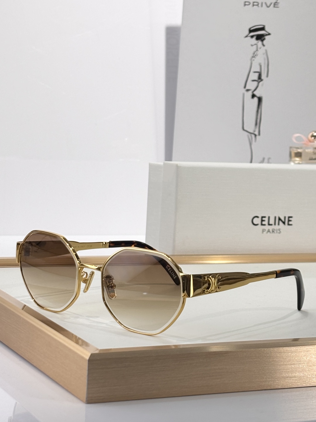 Celin*凯旋门
MODCL42117U
Size58-18-145
