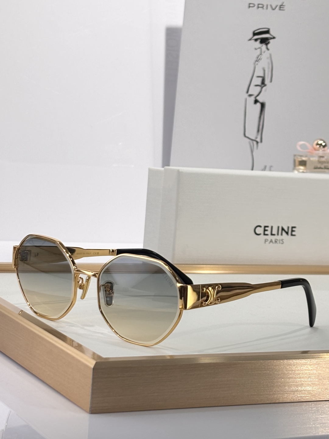  Celin*凯旋门
MODCL42117U
Size58-18-145

