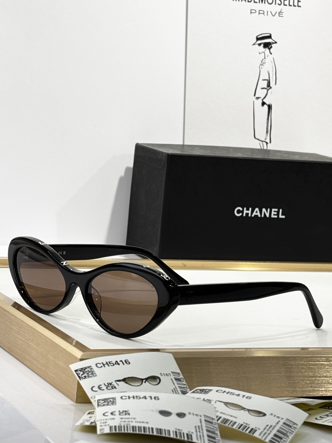  ToP quality 
Chane*
Mod：CH5416
Size：57-18-145
细节码住
