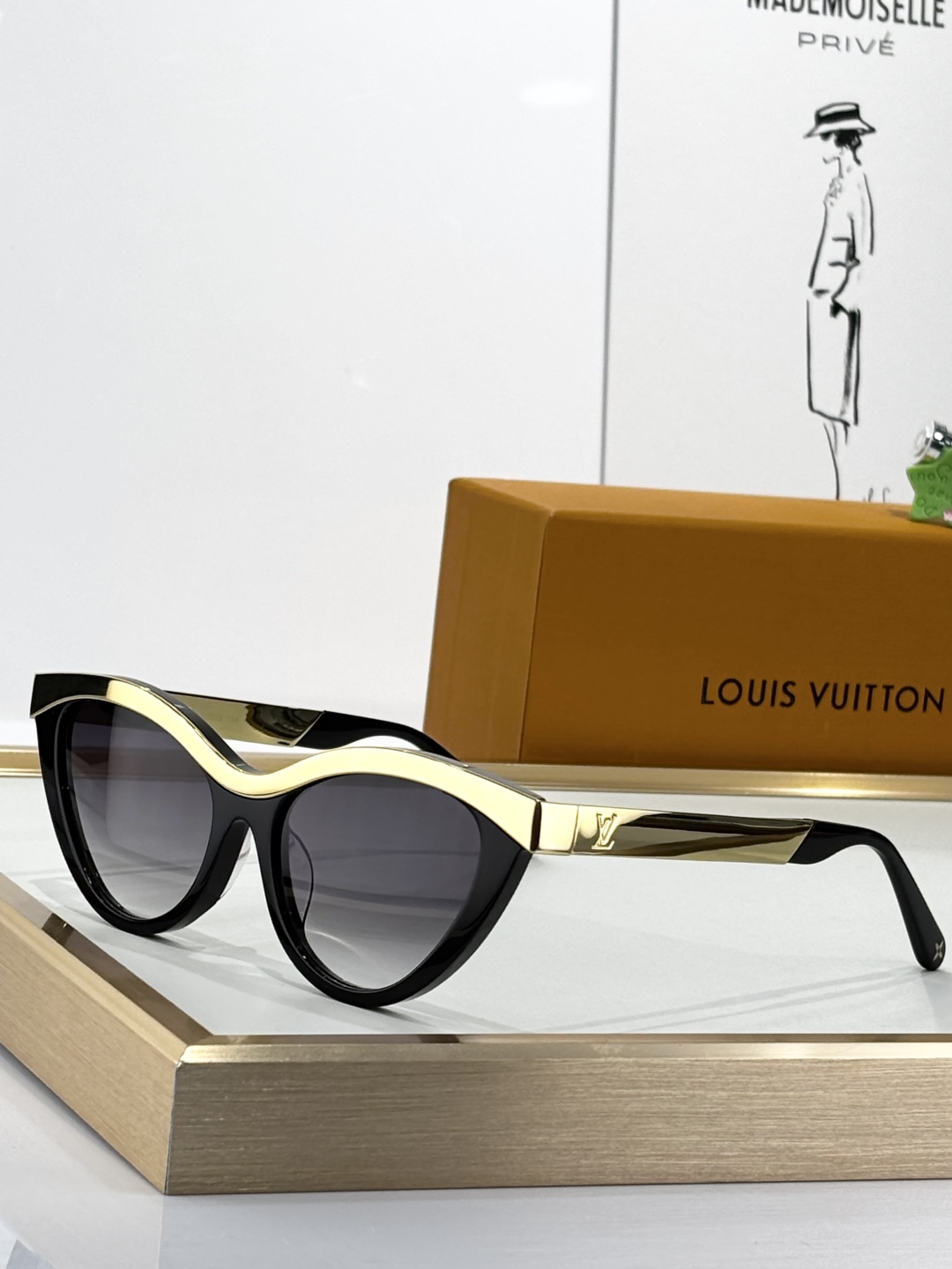 。LOUIS VUITTO*
MODEL：Z2684U
SIZE：52口23-143
