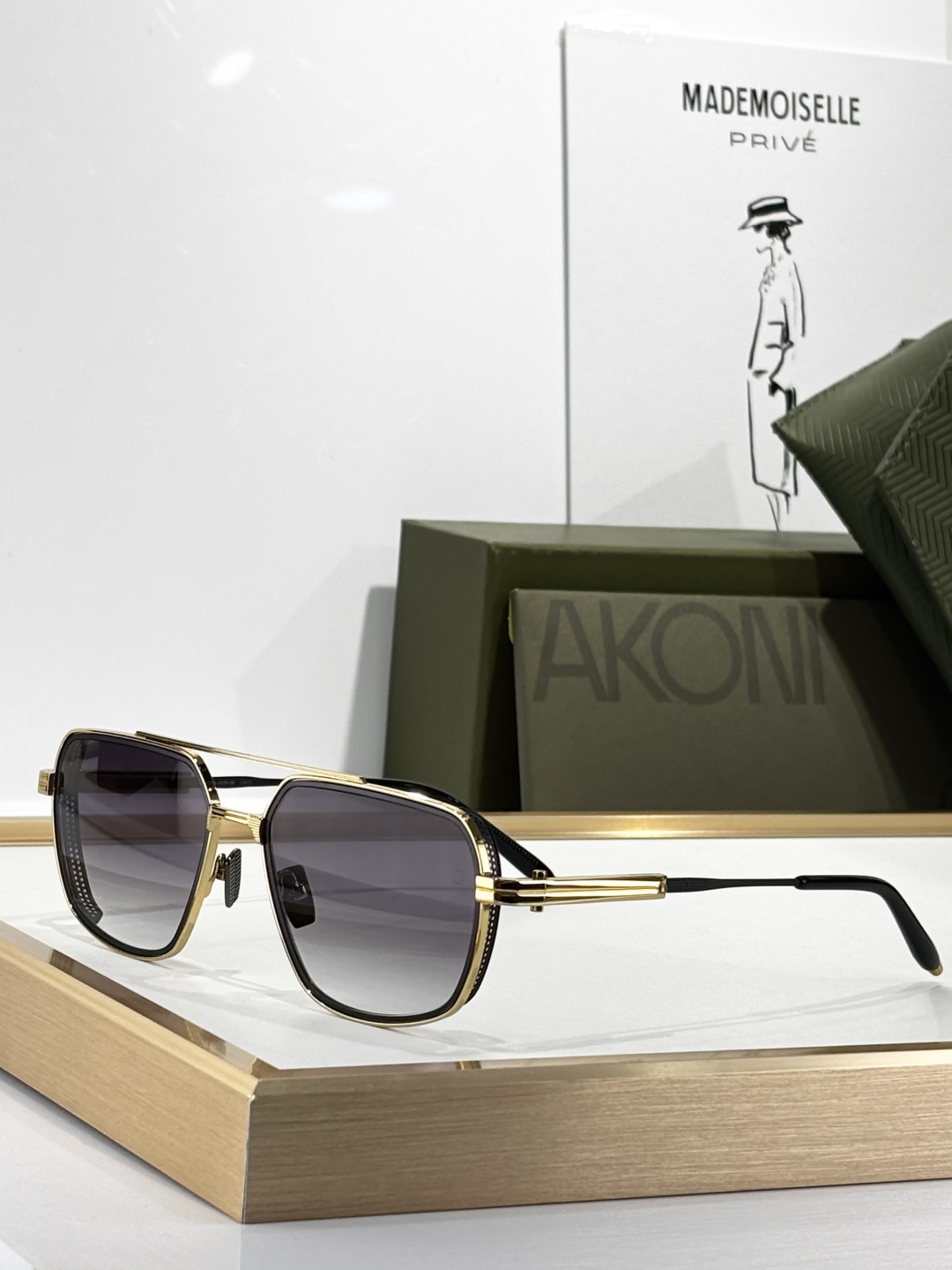  AKONI
MOD：AKS-503
Size：130-142
