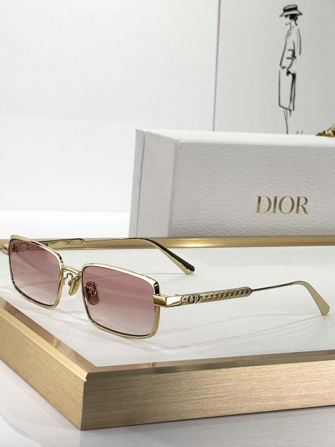  DIOR
MODDiorCannage S2U
Size55口18 140
