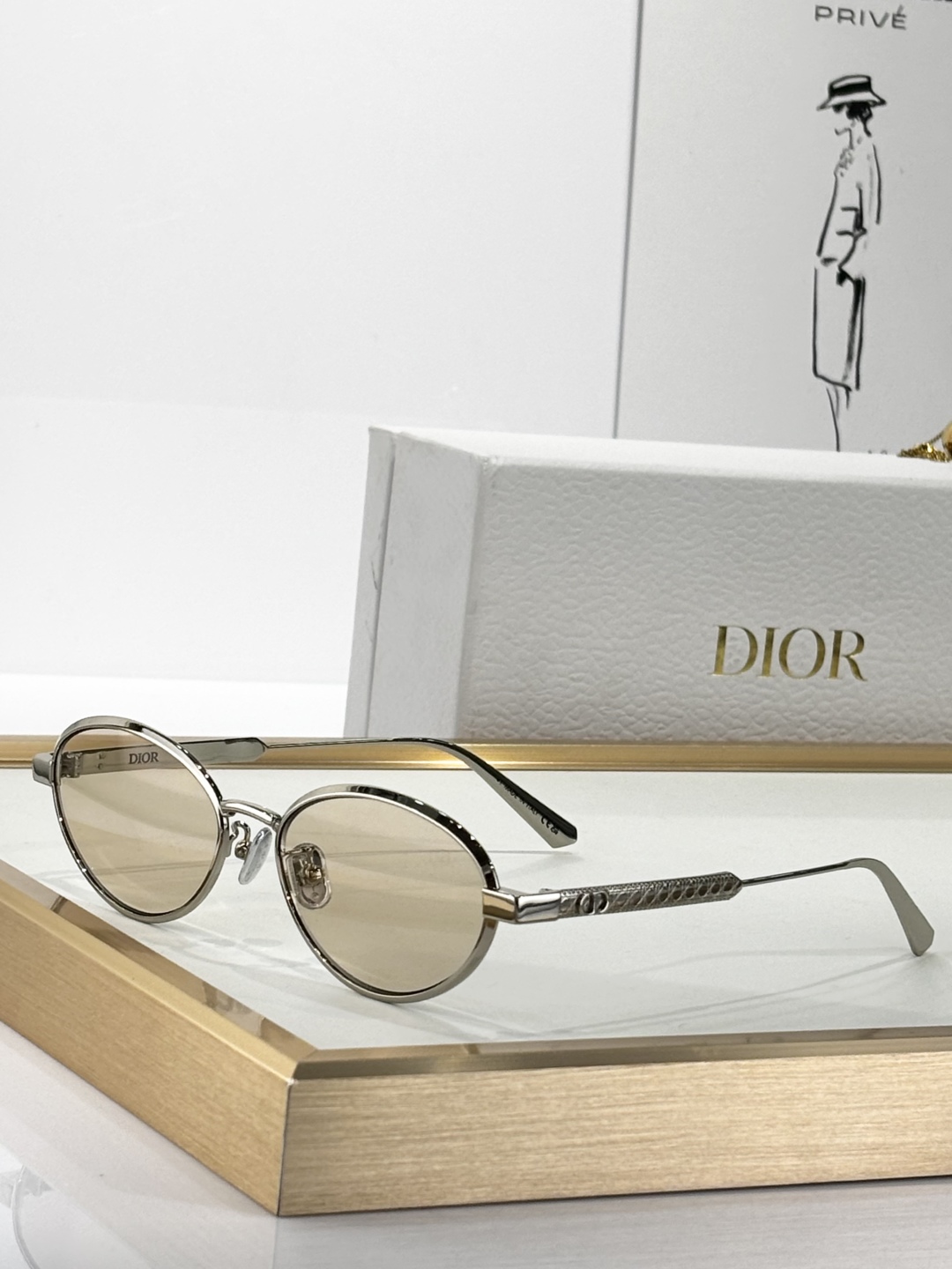  DIOR
MODDiorCannage R1U
Size53口16 140

