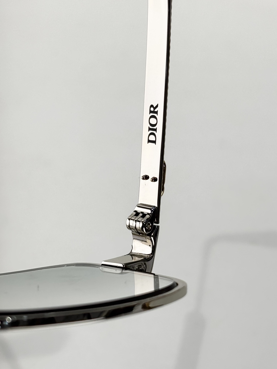  DIOR
MODDiorCannage S2U
Size55口18 140
