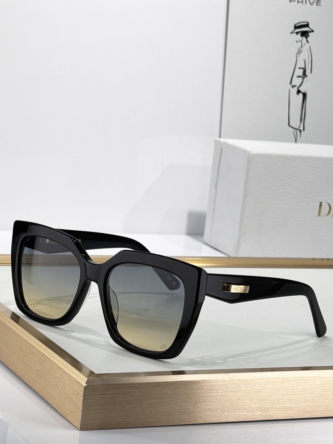  DIOR
MODS5F
Size55口18 145
