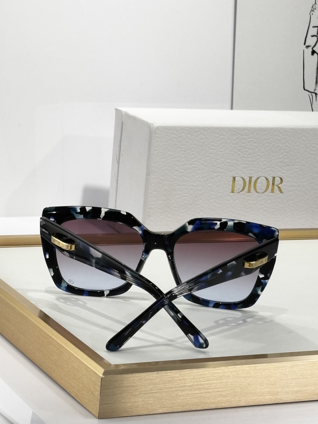  DIOR
MODS5F
Size55口18 145
