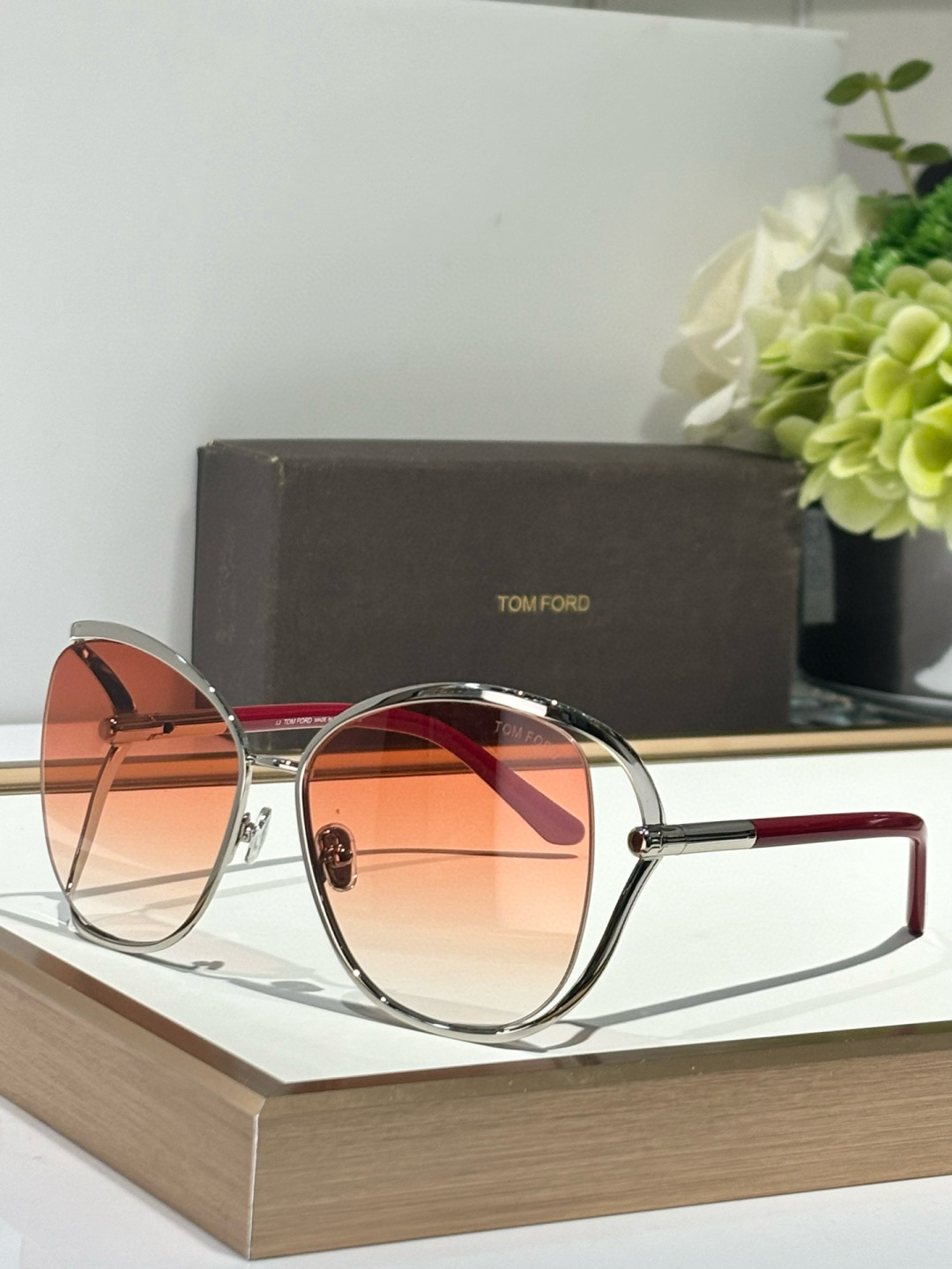  Oversized 
TOMFORD
MODTF1091
Size62-16-120
