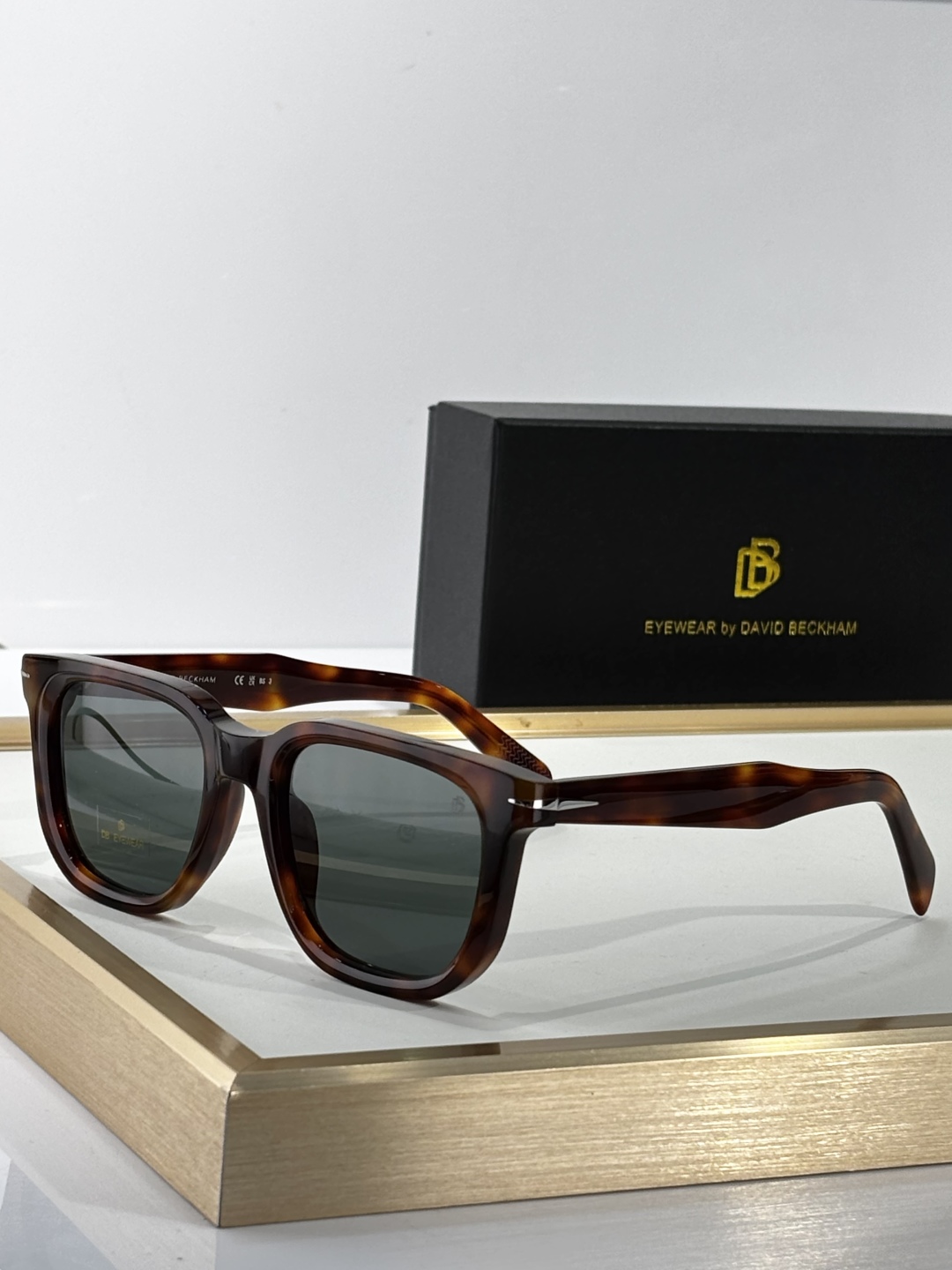  DAVID BECKHA
MODEL：DB 7133
SIZE：52口20-145
