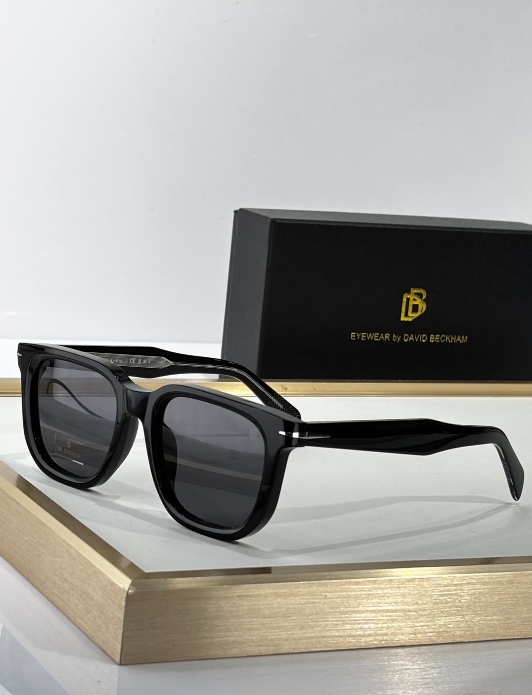 DAVID BECKHA
MODEL：DB 7133
SIZE：52口20-145
