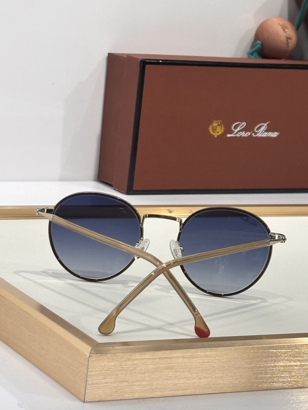  loro Piana
MODFAI4924
Size50-20-145 
Aviator sungla