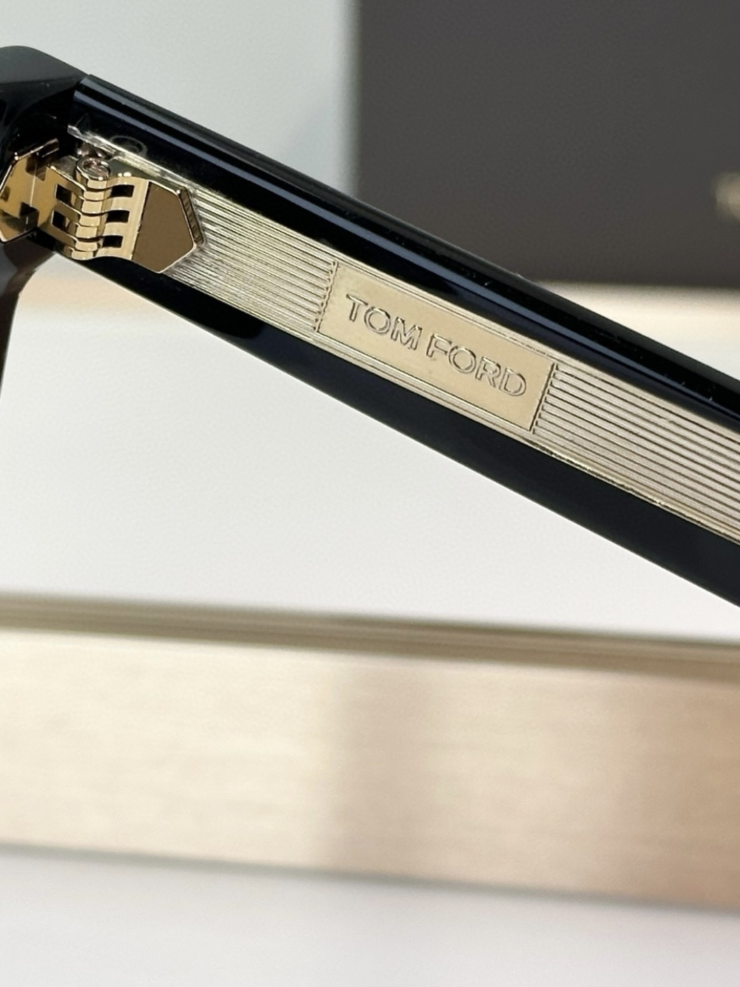  𝐓𝐎𝐌 𝐅𝐎𝐑𝐃
MOD：FT1201
size：56口17-145
