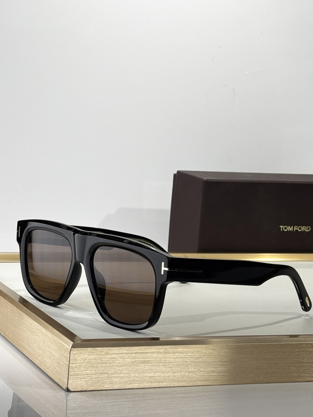  𝐓𝐎𝐌 𝐅𝐎𝐑𝐃
MOD：FT1201
size：56口17-145
