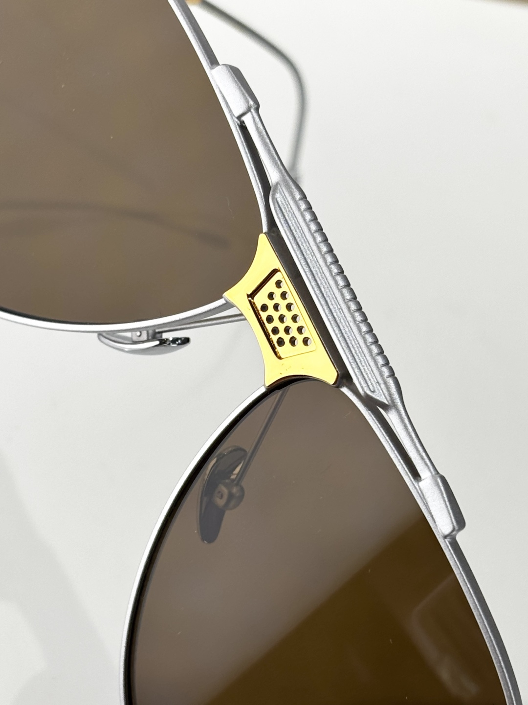  THENR*
MOD：SCUD
Size：59口12 140
