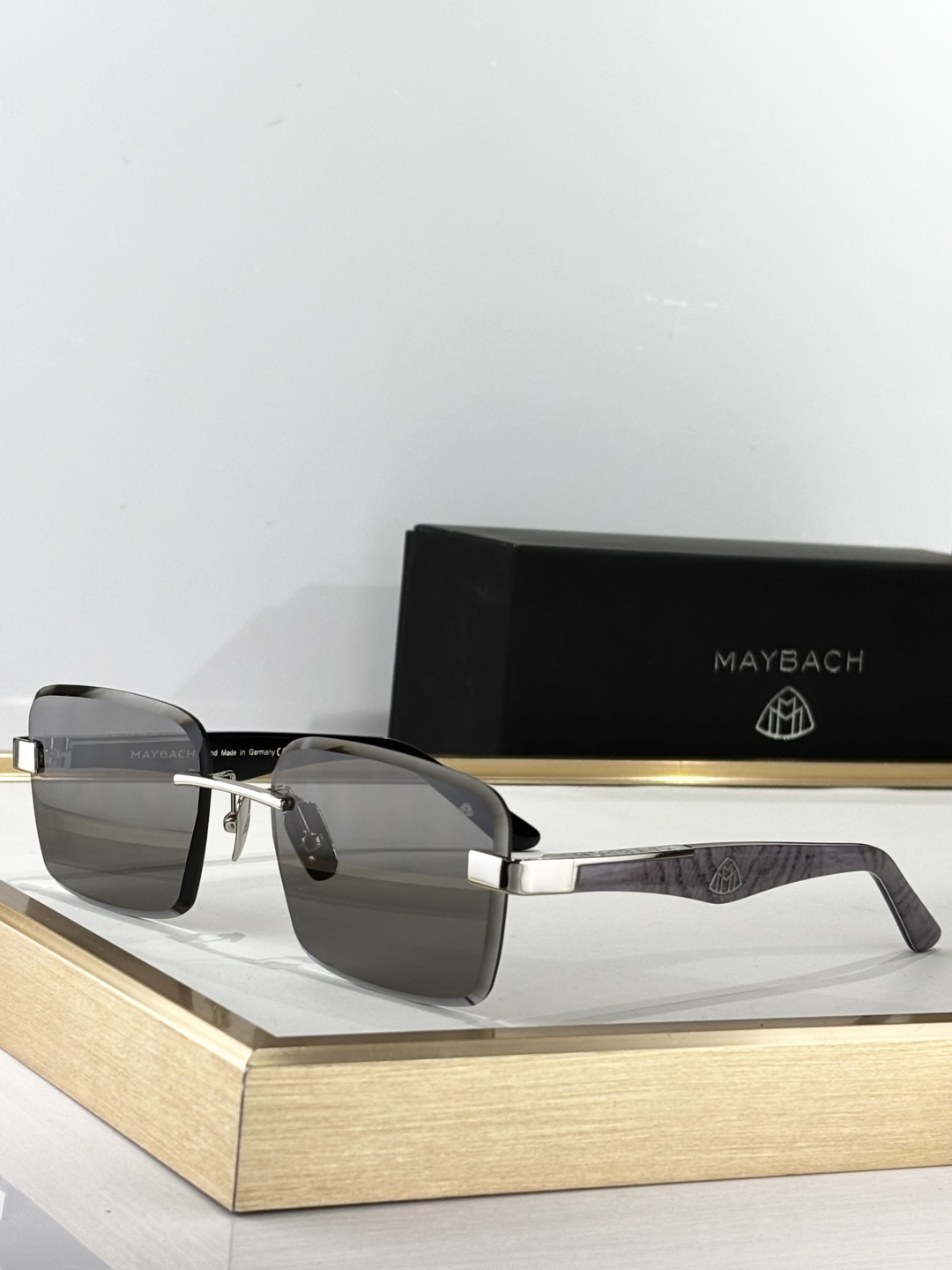  MAYBACH
MOD：THE EVARD
Size：57口19-140

