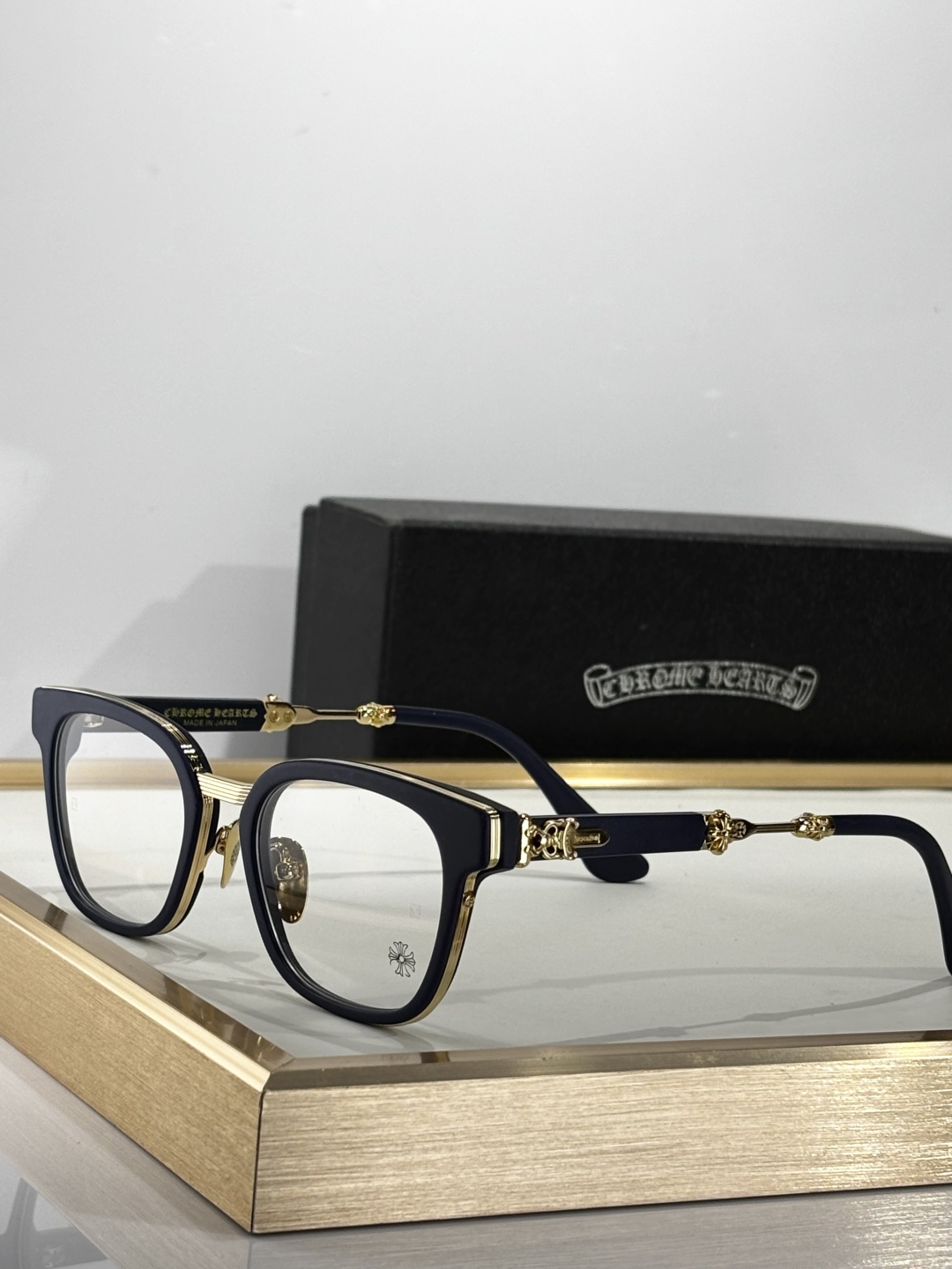  CHROME HEART
MODEL：DUCK BUTTER
SIZE：52口21-152
