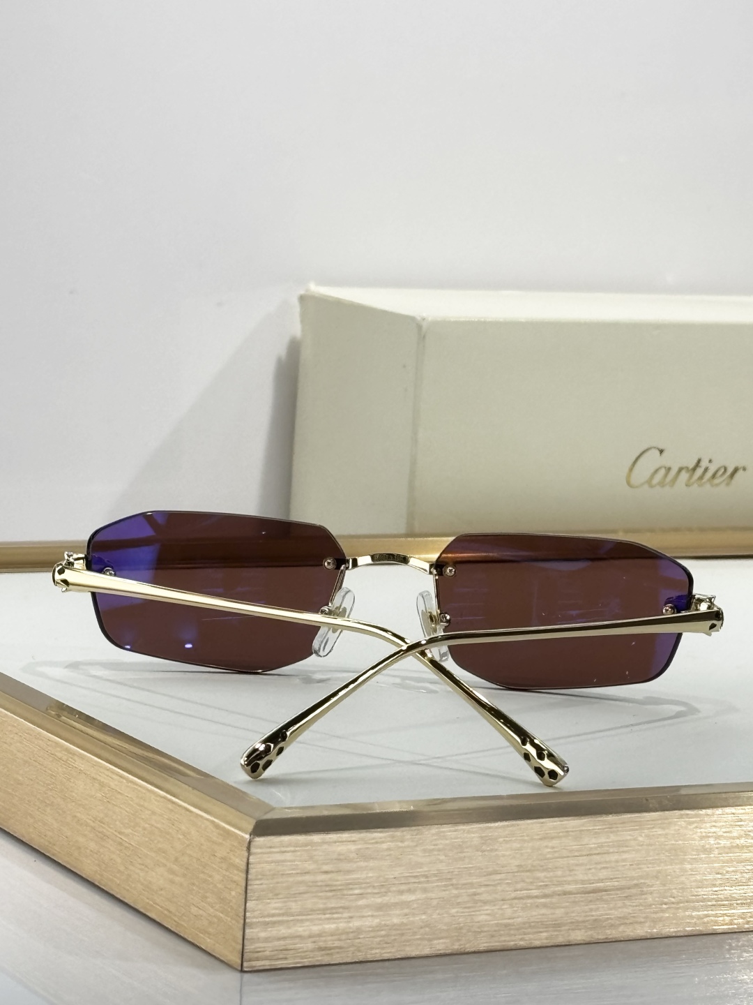  Carti*er 纯钛
ModelCT0474S
SIZE58口18-140
