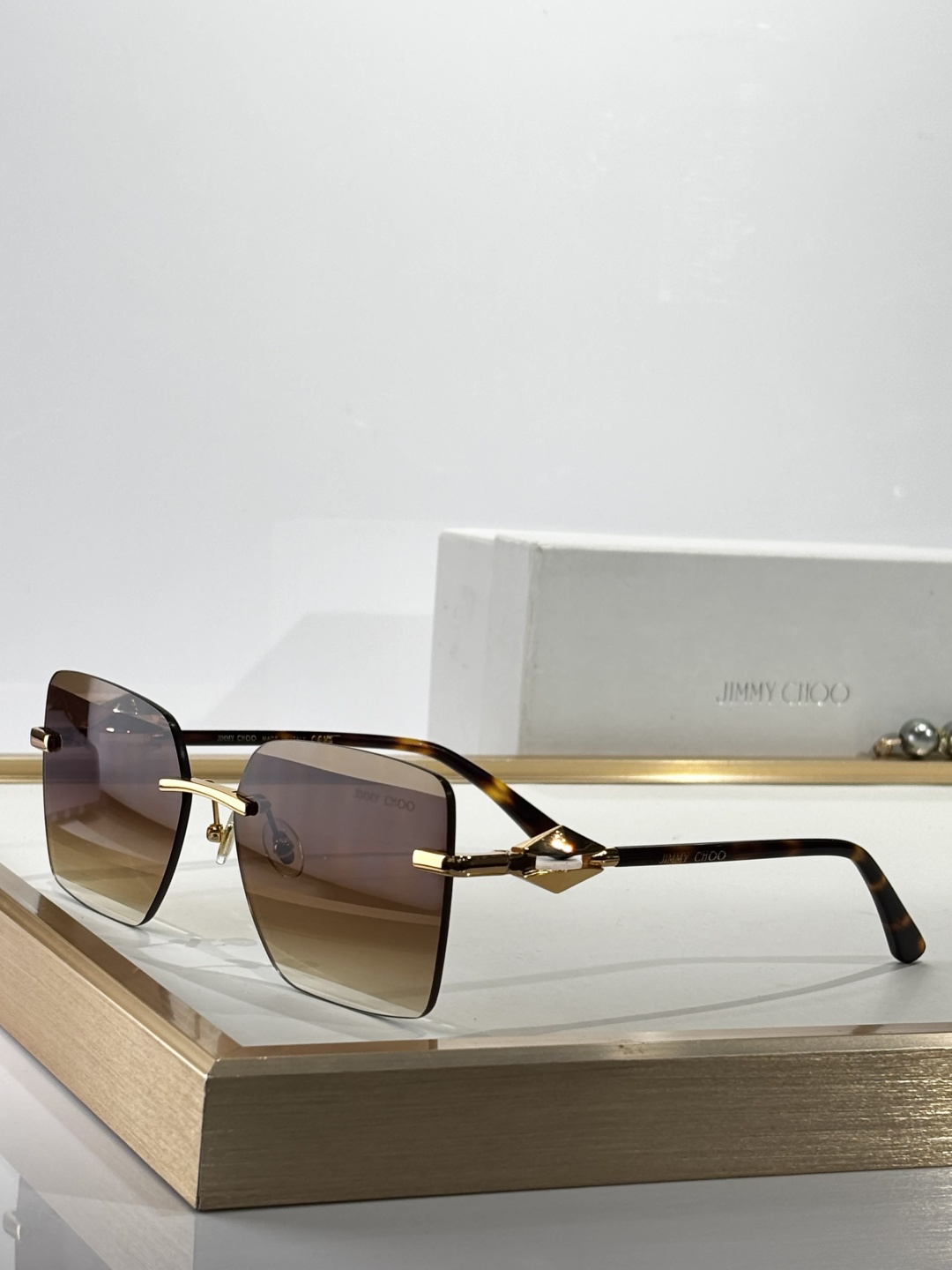  JIMMY CHOO
MODEL：JC4018
SIZE：60口17-145
