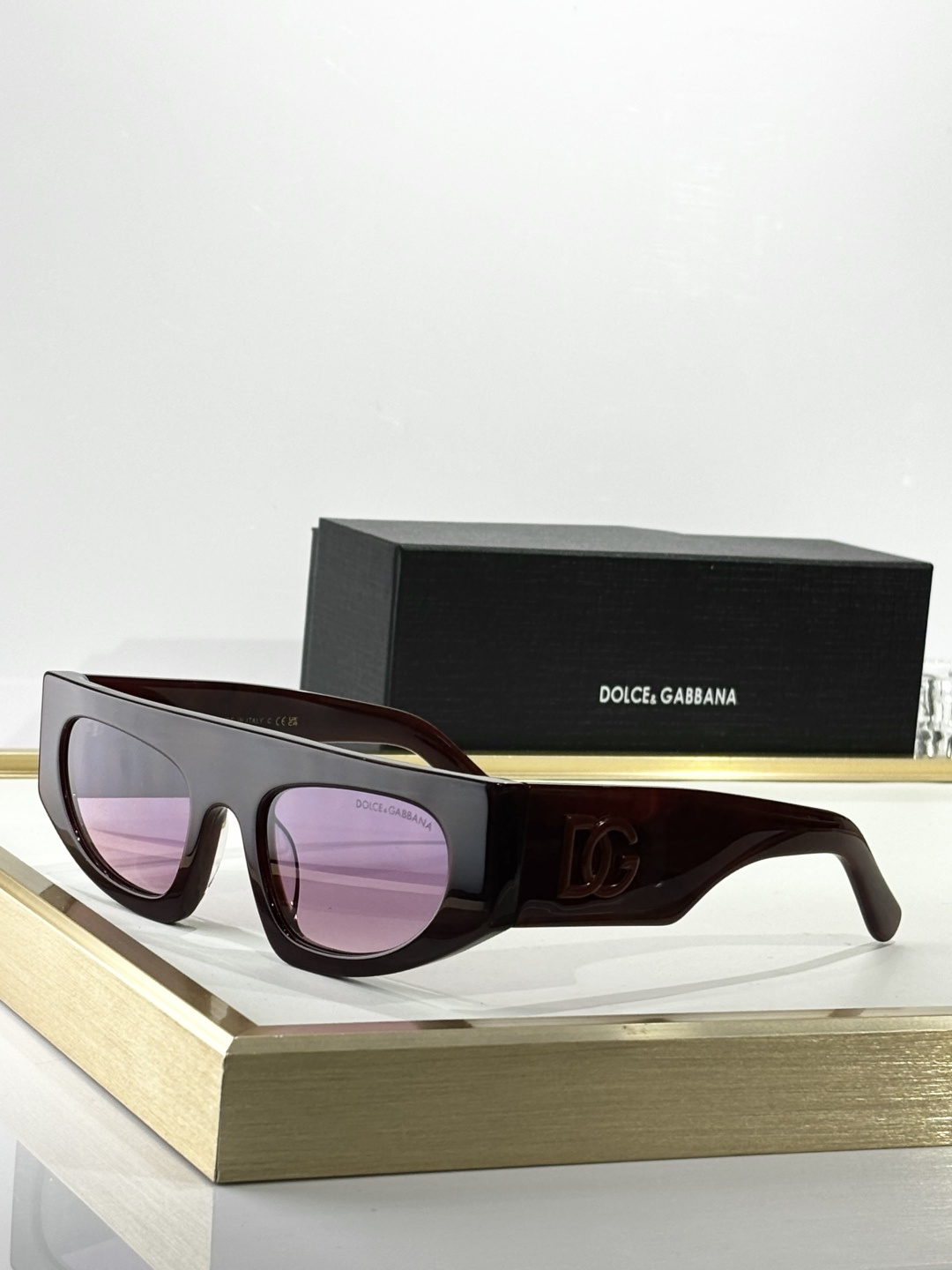  Dolce&Gabban*
MODEL：DX4004
SIZE：52口21-142
