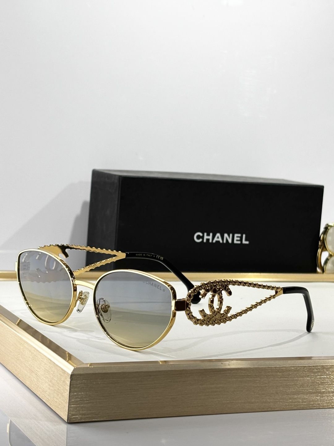 CHANEL
MODEL：A95107
SIZE：60口19-150
