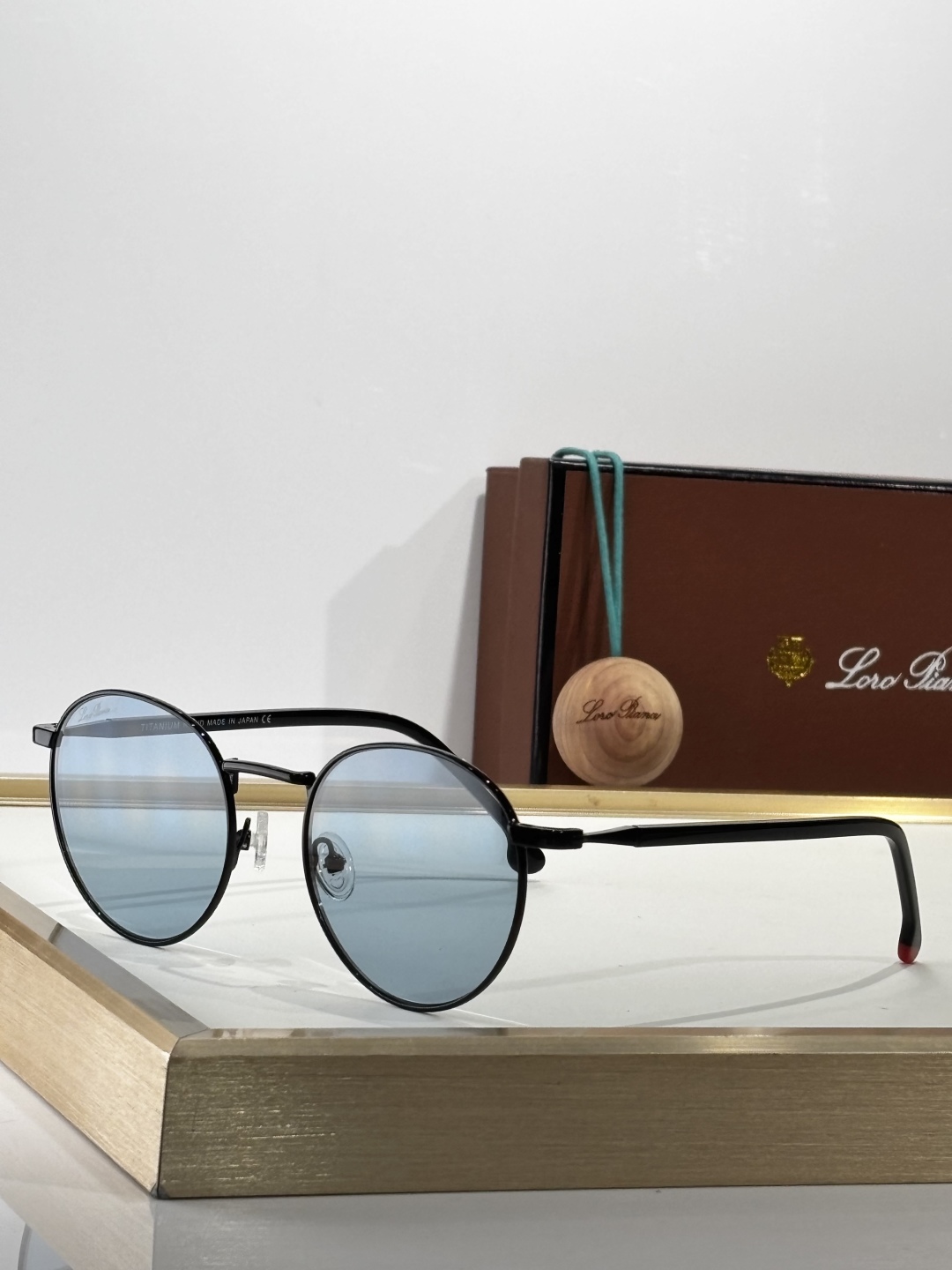 Loro Piana Aviator Sunglasses FAI4924 - Elegant & Timeless Design 9 cmp i1756533584776 6185 0 8