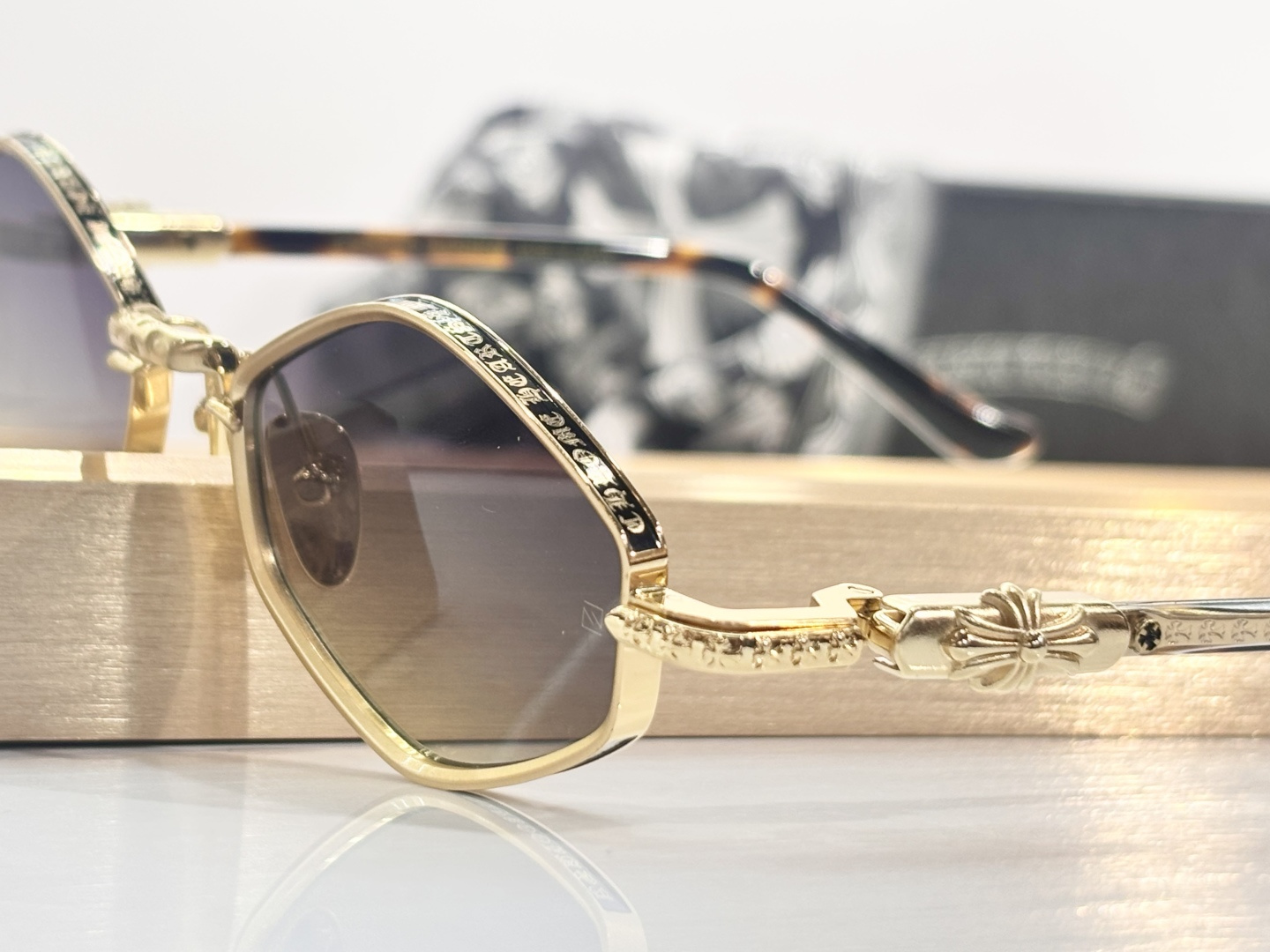 𝘾𝙃𝙍𝙊𝙈𝙀 𝙃𝙀𝘼𝙍𝙏𝙎 MOD：NIP SLIP SIZE: 53-19-141年度重磅新品最佳品质