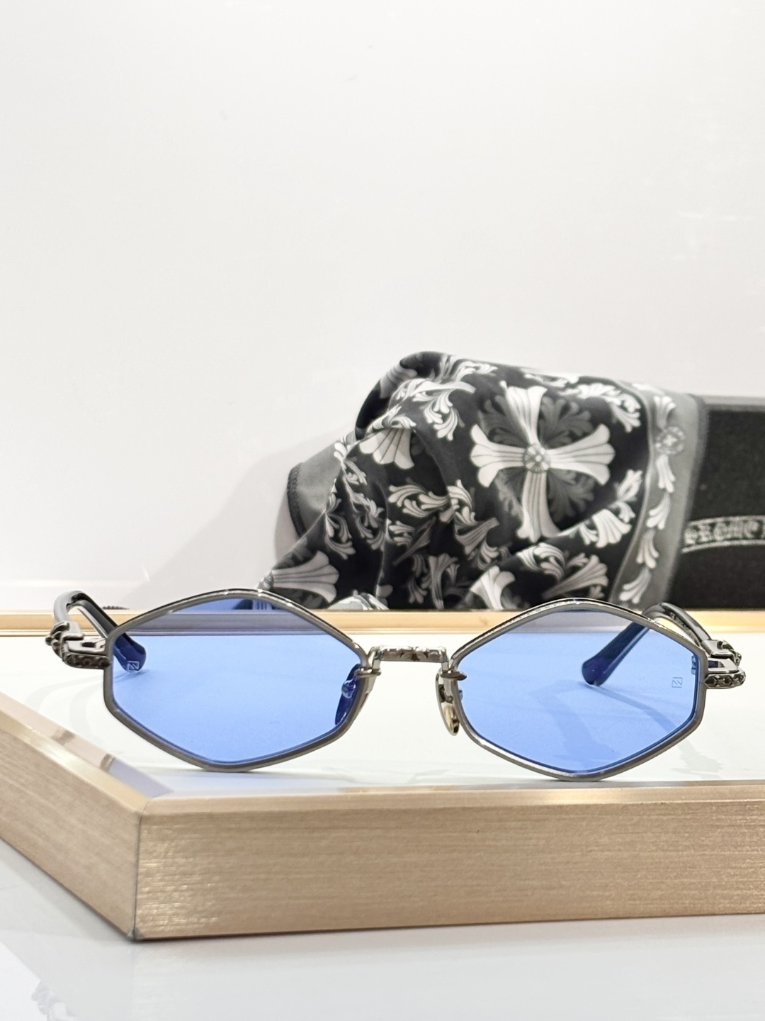 Chrome Hearts 𝘾𝙃𝙍𝙊𝙈𝙀 𝙃𝙀𝘼𝙍𝙏𝙎