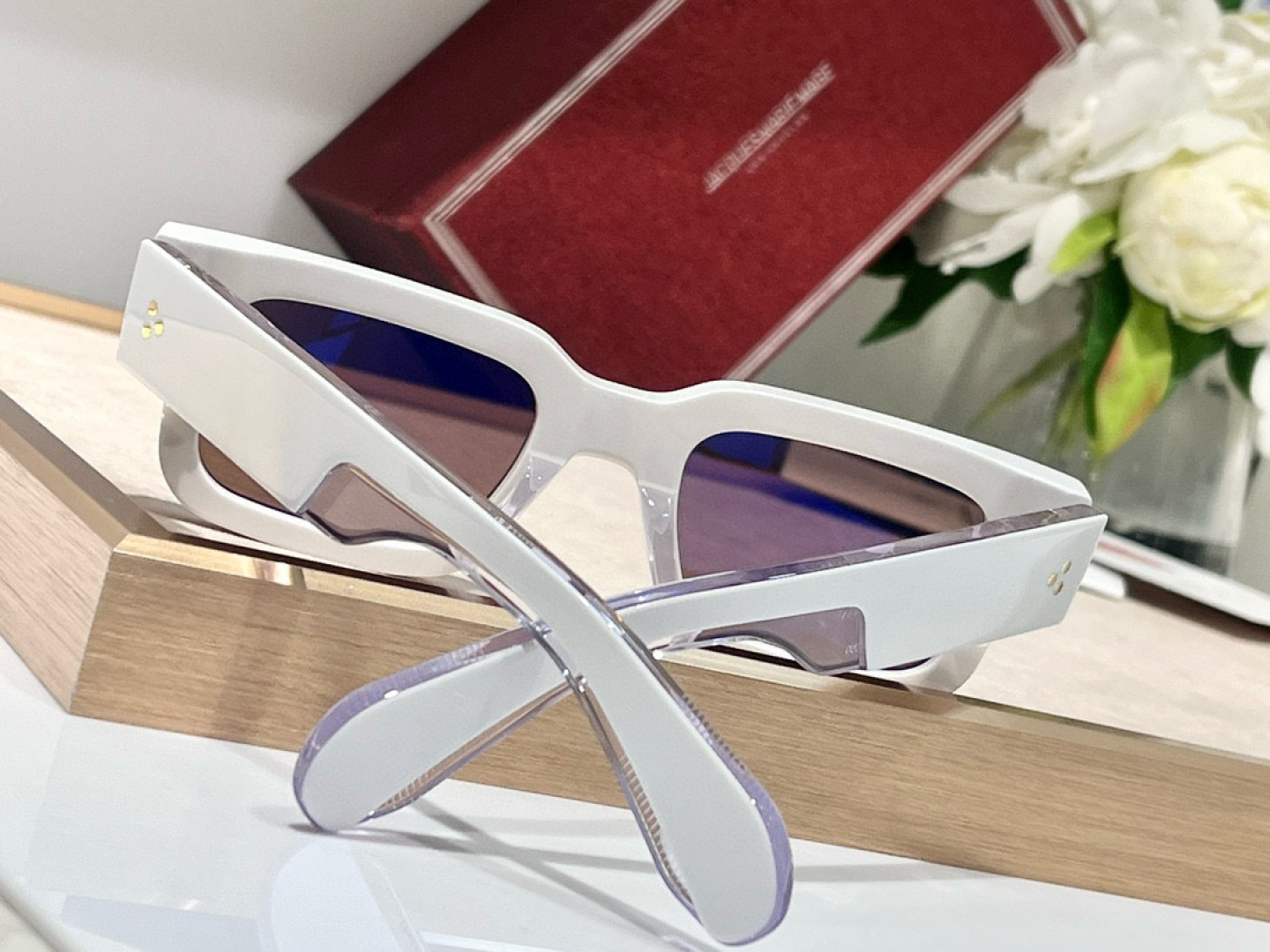 JACQUES MARIE MAGMODEL：ASCARIISIZE：49口23