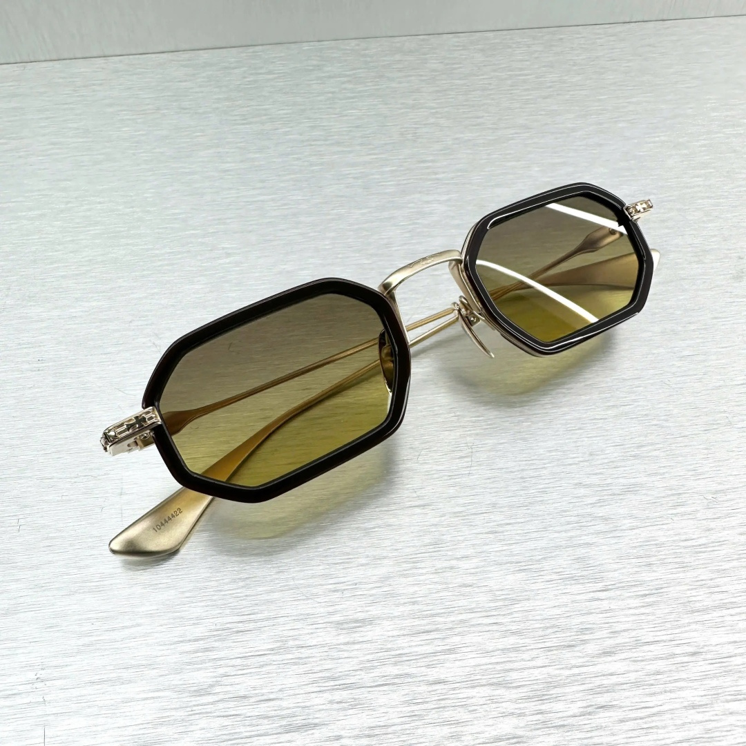 𝘾𝙝𝙧𝙤𝙢𝙚 𝙃𝙚𝙖𝙧𝙩𝙨 Mod：STYLIDA Size：49-24-148 手工打磨抛光 立体logo彰显品质 Z