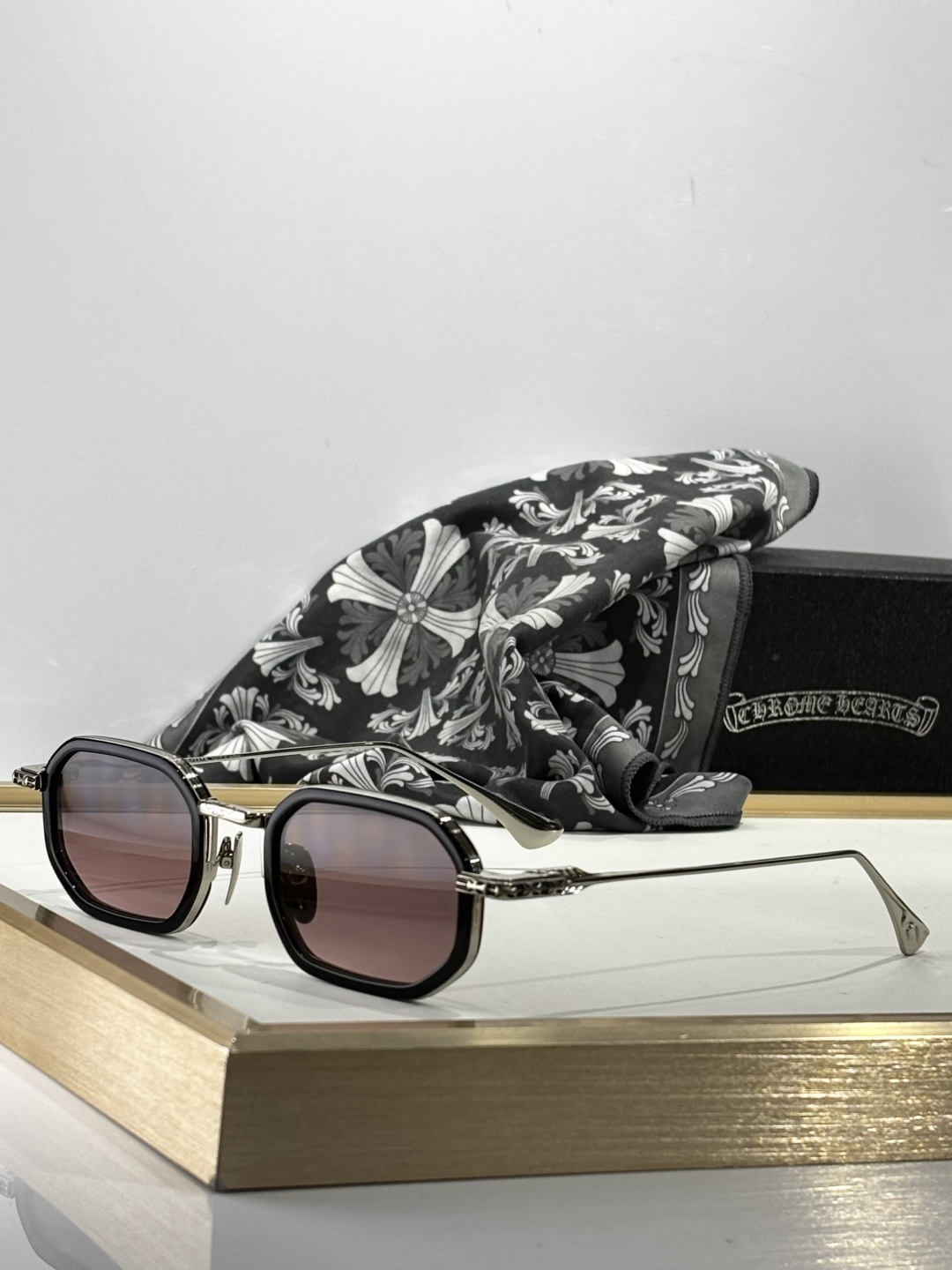 𝘾𝙝𝙧𝙤𝙢𝙚 𝙃𝙚𝙖𝙧𝙩𝙨Mod：STYLIDASize：49-24-148手工打磨抛光立体logo彰显