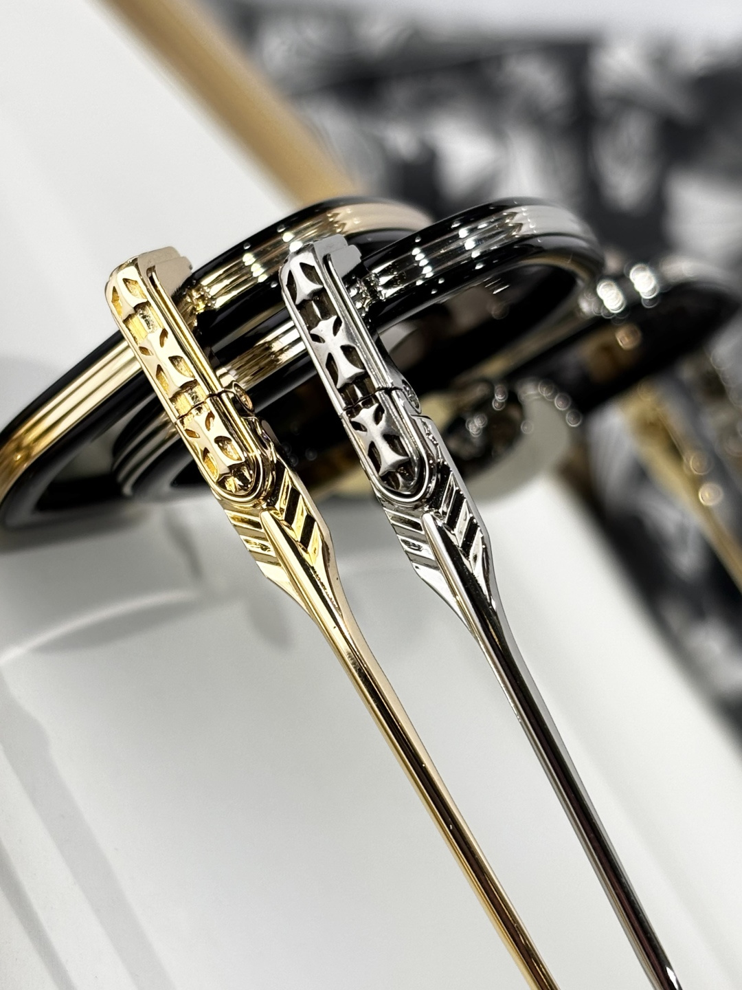 𝘾𝙝𝙧𝙤𝙢𝙚 𝙃𝙚𝙖𝙧𝙩𝙨Mod：STYLIDASize：49-24-148手工打磨抛光立体logo彰显