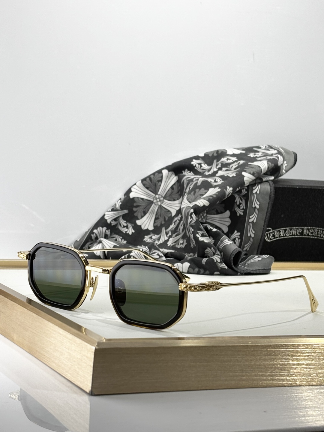 𝘾𝙝𝙧𝙤𝙢𝙚 𝙃𝙚𝙖𝙧𝙩𝙨Mod：STYLIDASize：49-24-148手工打磨抛光立体logo彰显