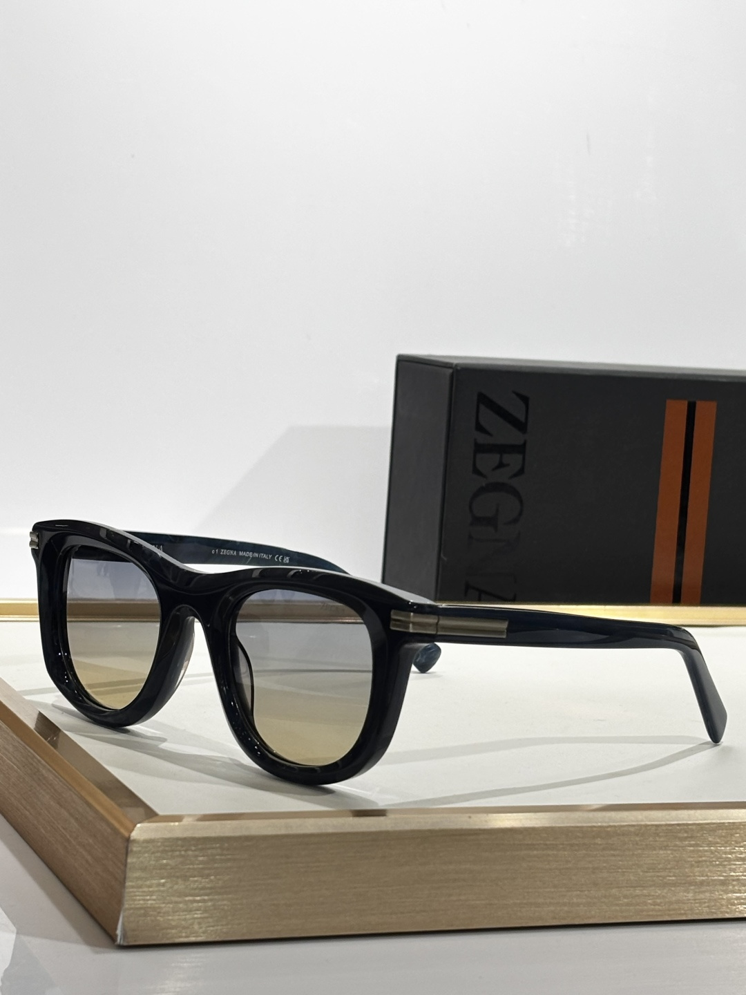 ToP quality ZEGNAMOD：EZ0269Size:50口23-145麦斯·米科尔森Mads