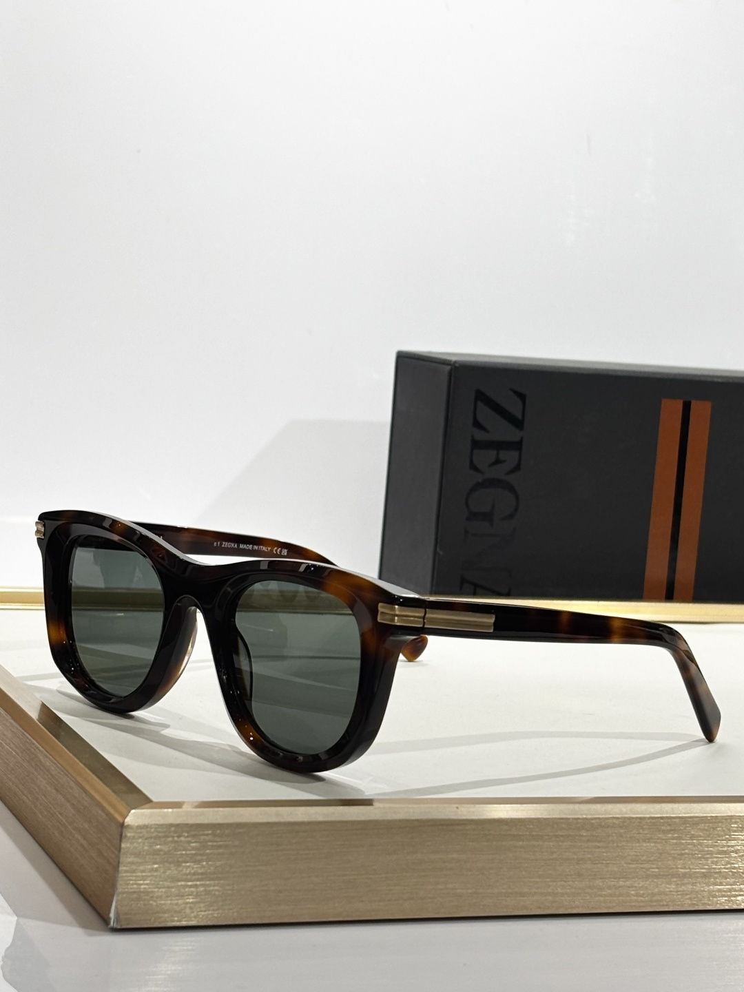 ToP quality ZEGNAMOD：EZ0269Size:50口23-145麦斯·米科尔森Mads