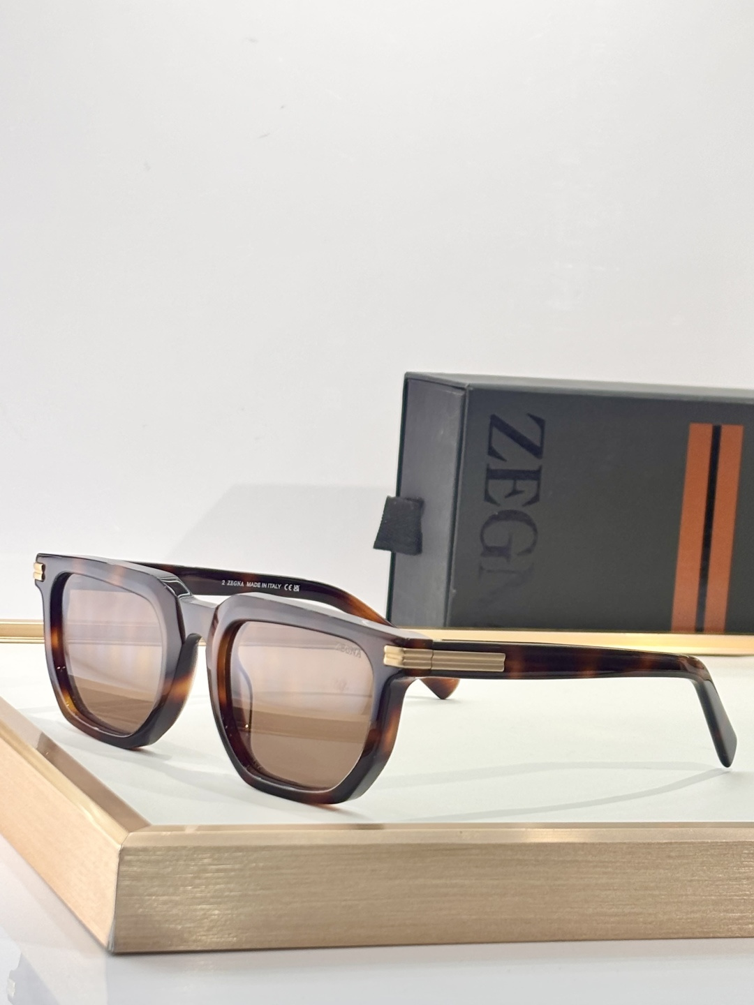 ToP quality ZEGNAMOD：EZ0240Size:54口22-145