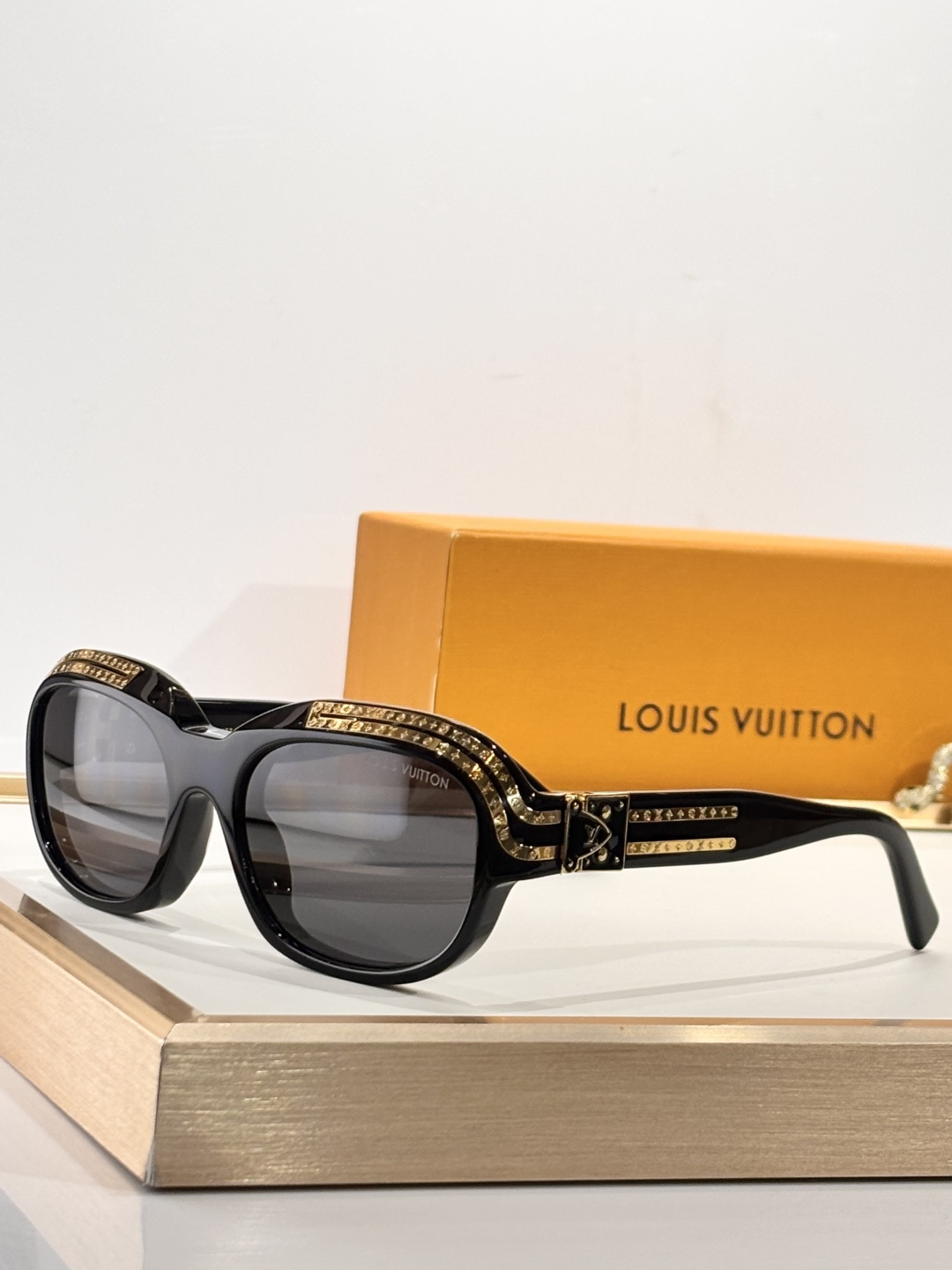 LOUISMOD:Z2721USIZE:58-20-135