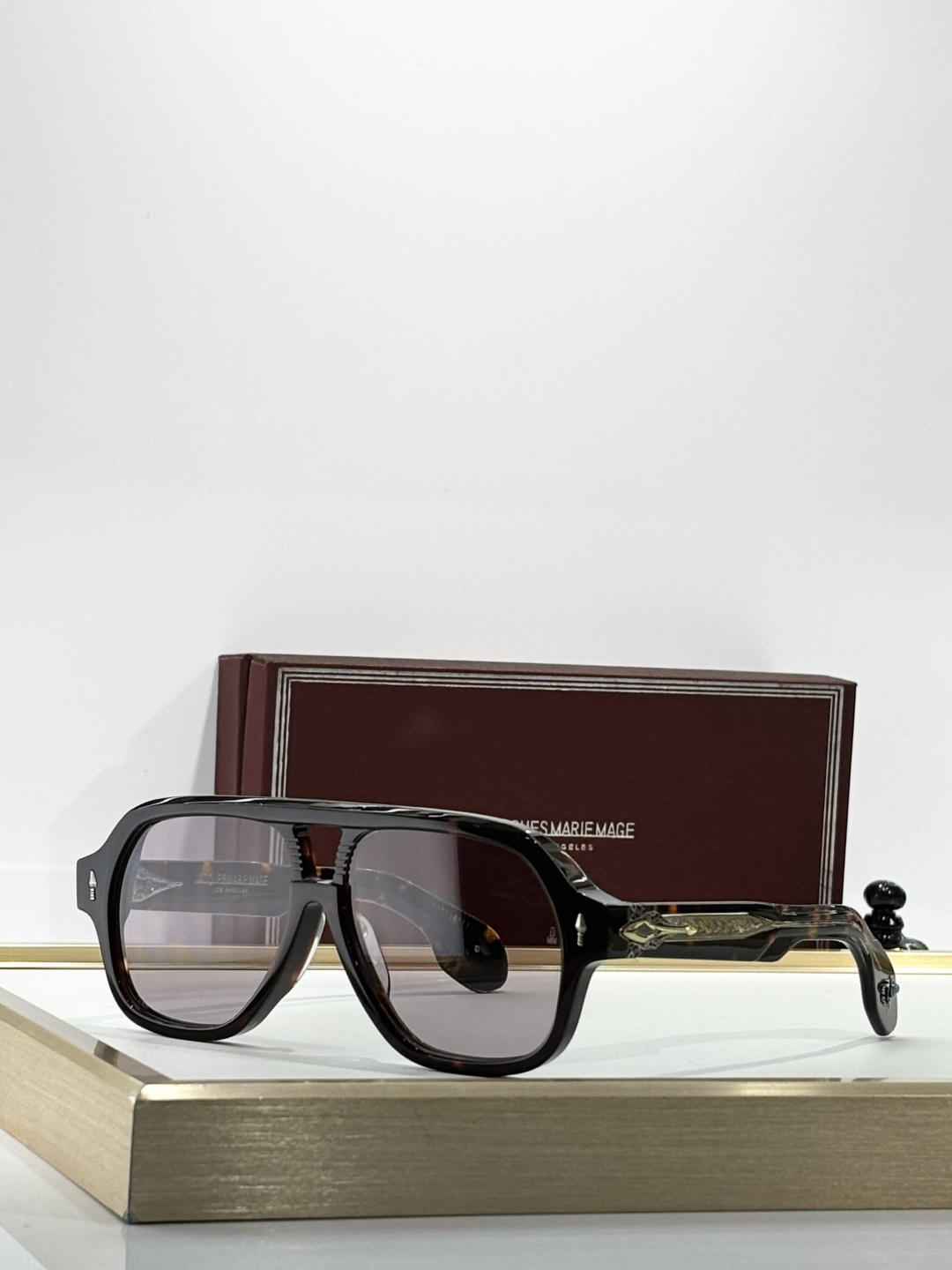 JACQUES MARIE MAGE绿松石“野马”浮雕系列 原版复刻 日本手工眼镜 镜框採用厚金属打造出