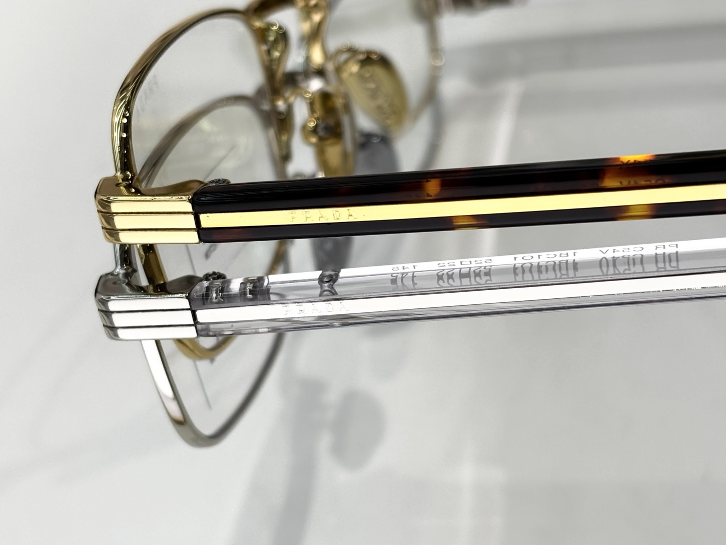 。 PRAD*MODEL：PR C54VSIZE：52口22-145