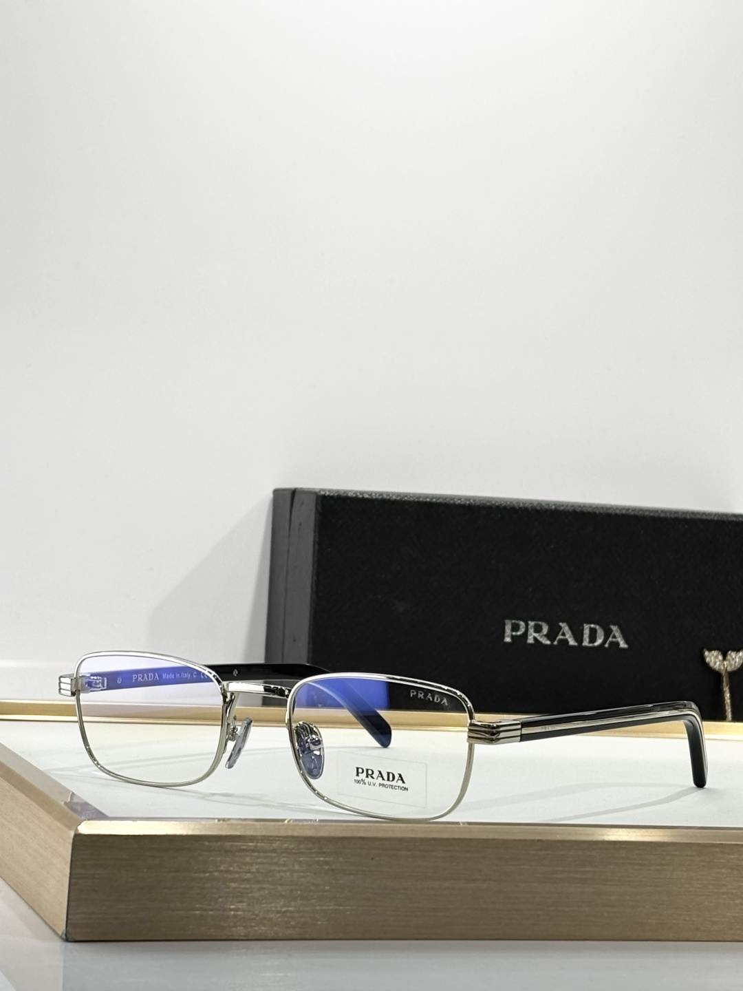 。 PRAD*MODEL：PR C54VSIZE：52口22-145