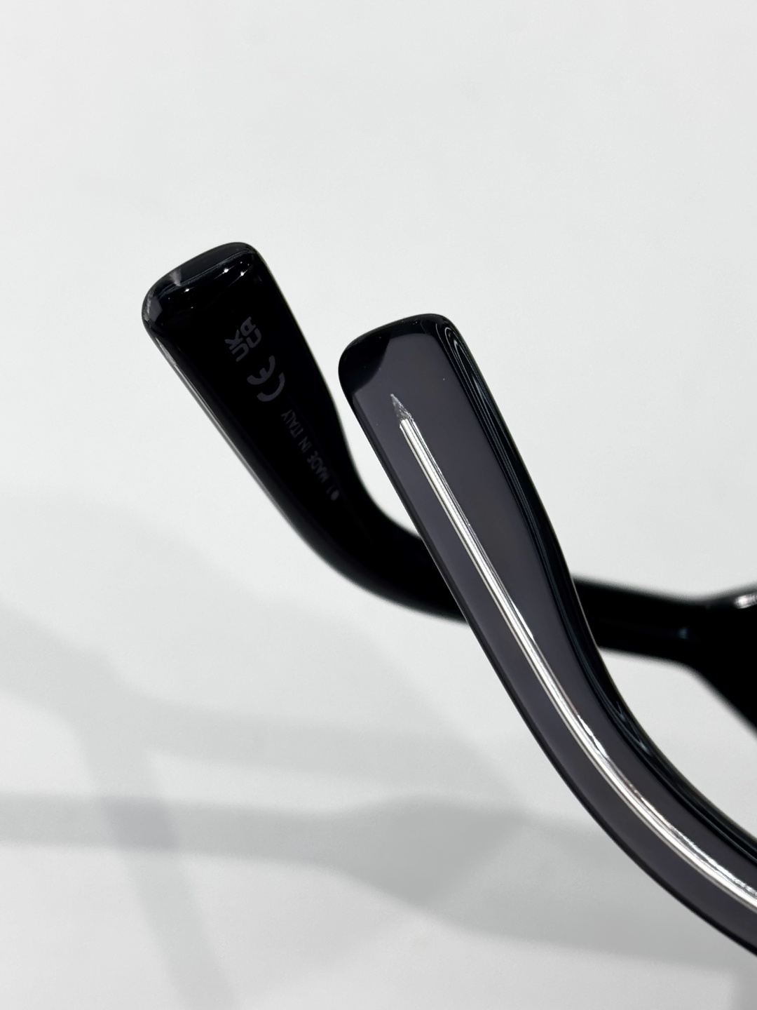 DIORMOD：Christian Dior LabeI S1ISize：54口19 145