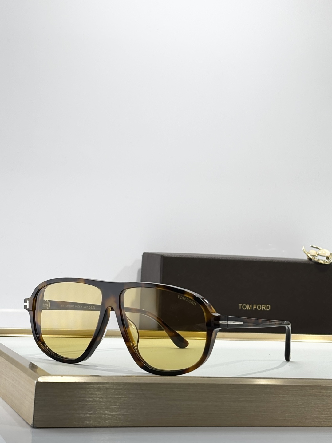 ￼ ￼ TOMFORD MOD: GUILLAUME （FT1208）𝑻𝒐𝒎𝒇𝒐𝒓𝒅Size: 61-1