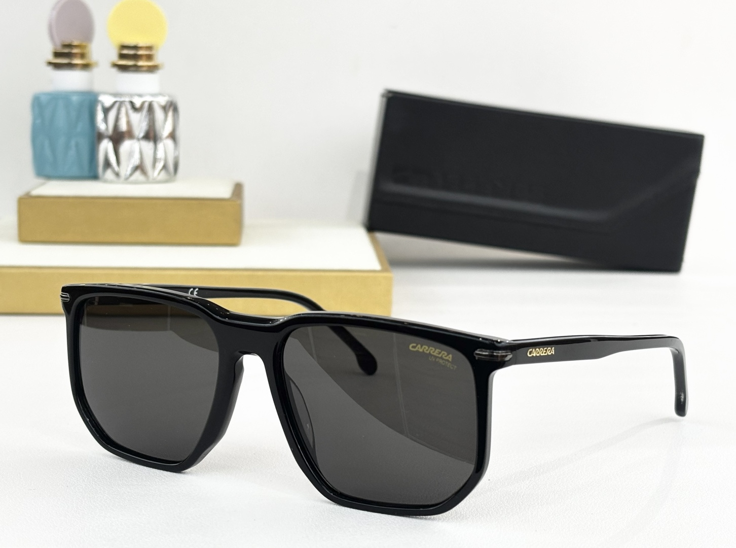 CARRER*MODEL：329/SSIZE：57-18-145