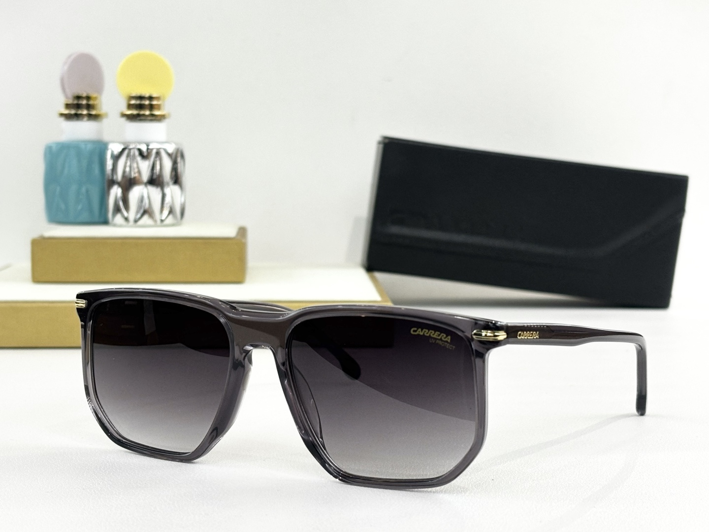 CARRER*MODEL：329/SSIZE：57-18-145