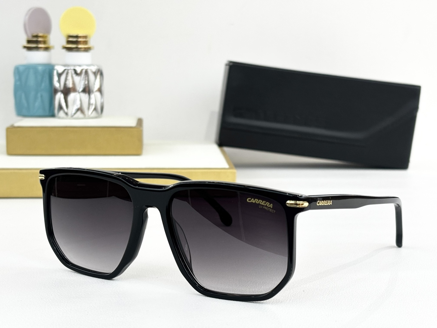 CARRER*MODEL：329/SSIZE：57-18-145