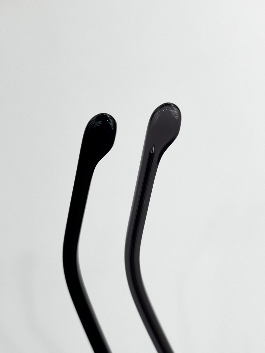 CARRER*MODEL：329/SSIZE：57-18-145