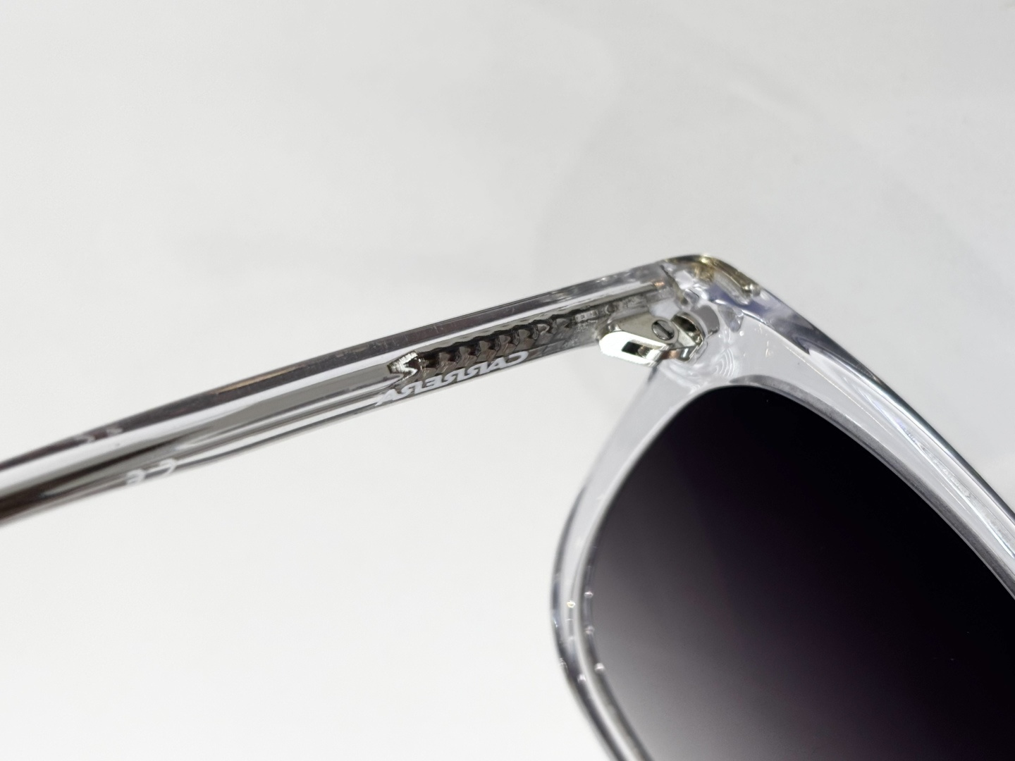 CARRER*MODEL：349/SSIZE：57-18-145