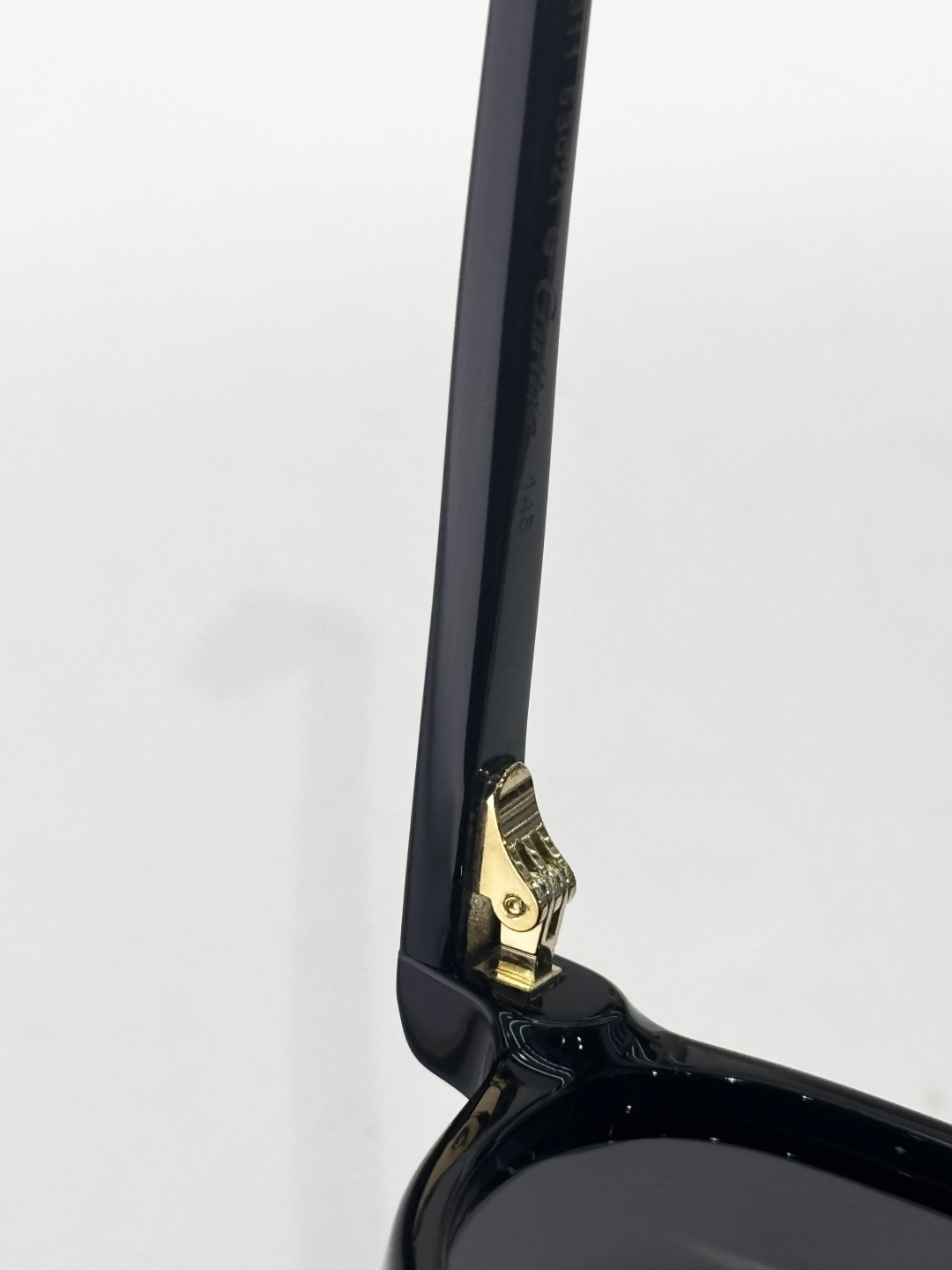 卡地亚 𝑪𝒂𝒓𝒕𝒊𝒆𝒓 Première系列MOD：CT0541SA高电镀 升级蔡司镜片size：53口