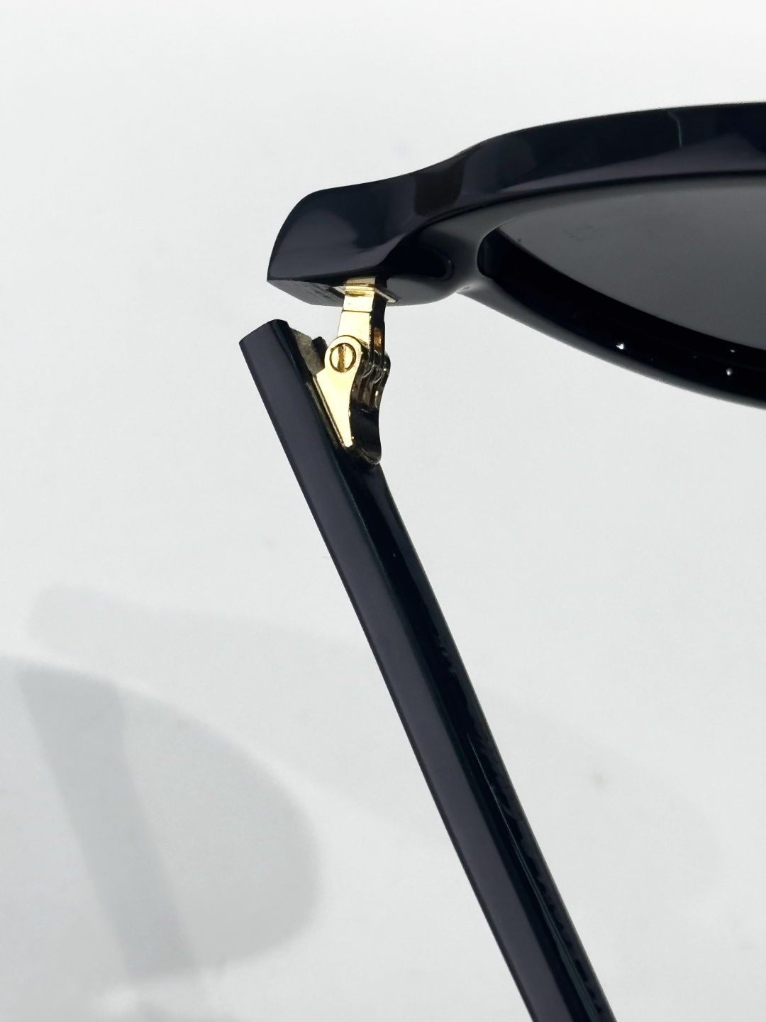 卡地亚 𝑪𝒂𝒓𝒕𝒊𝒆𝒓 Première系列MOD：CT0541SA高电镀 升级蔡司镜片size：53口